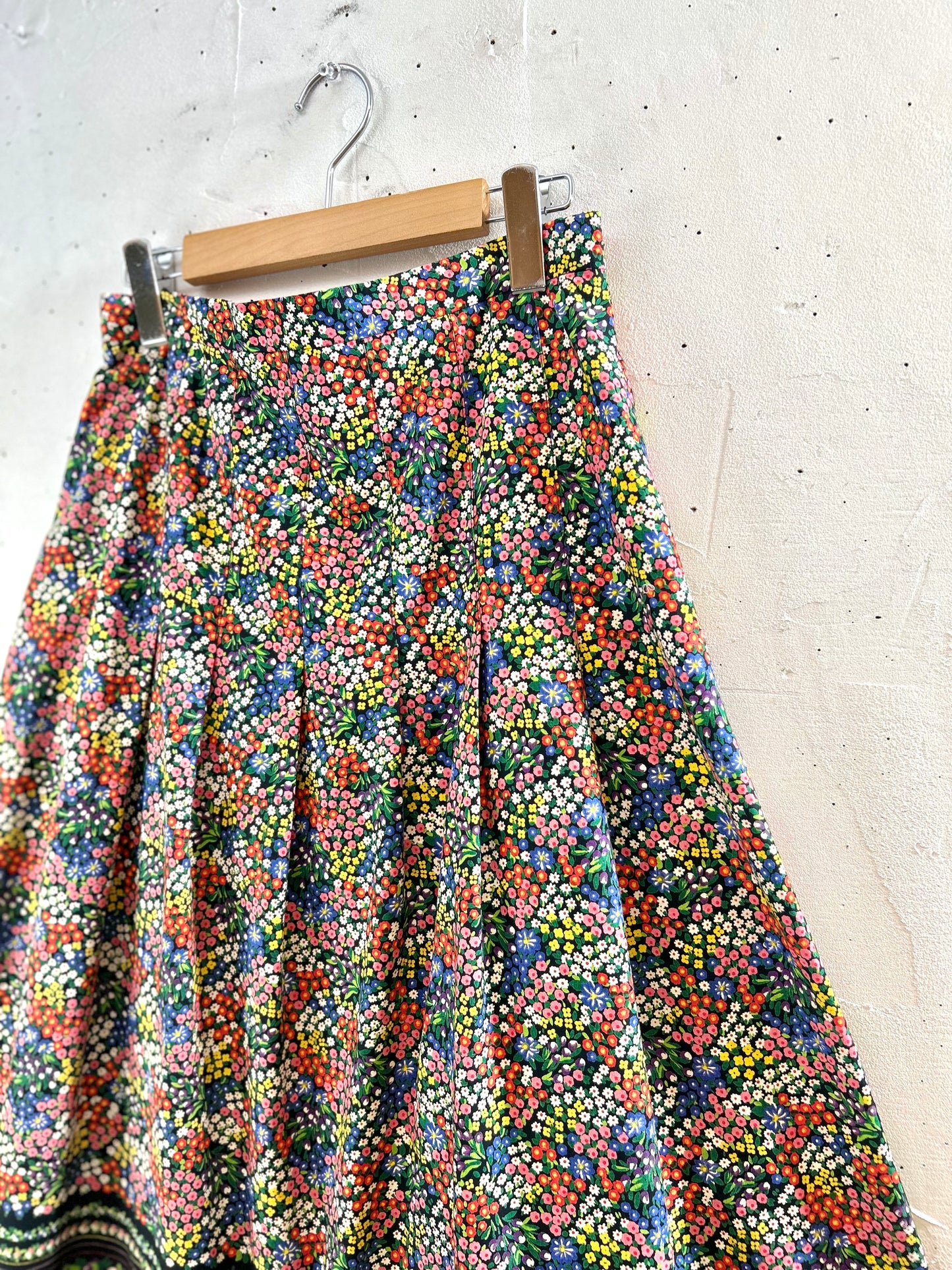 Vintage Pleats Skirt [E30240]