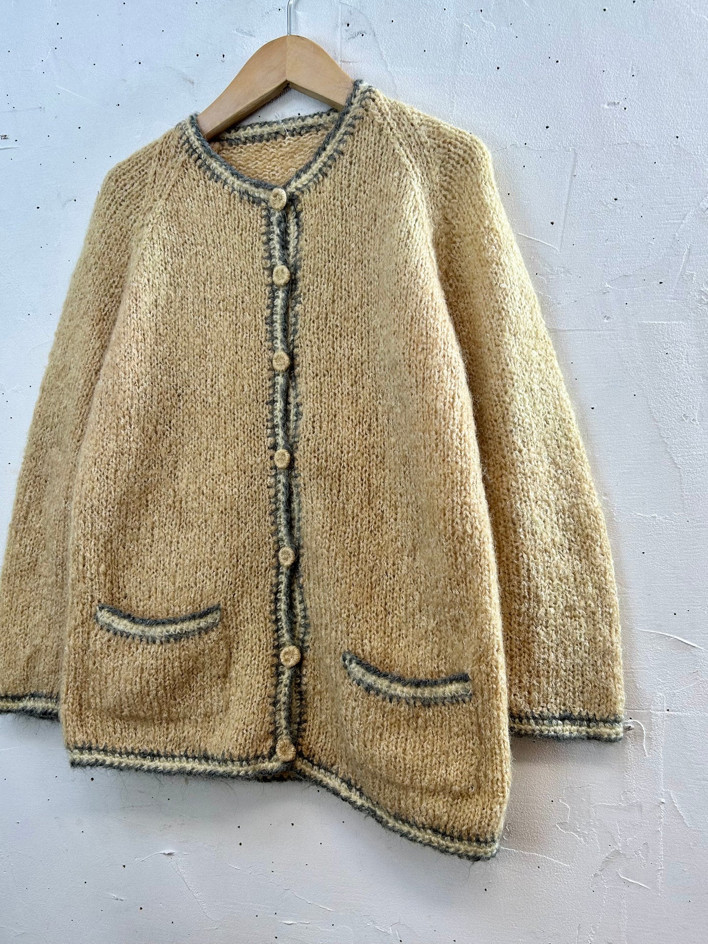 Vintage Knit Cardigan [L29174]