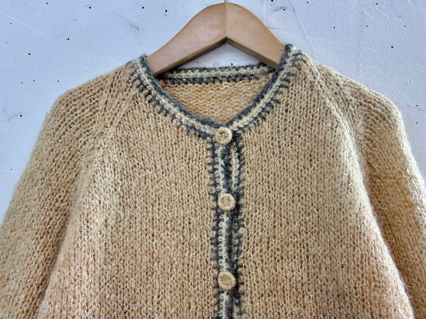 Vintage Knit Cardigan [L29174]