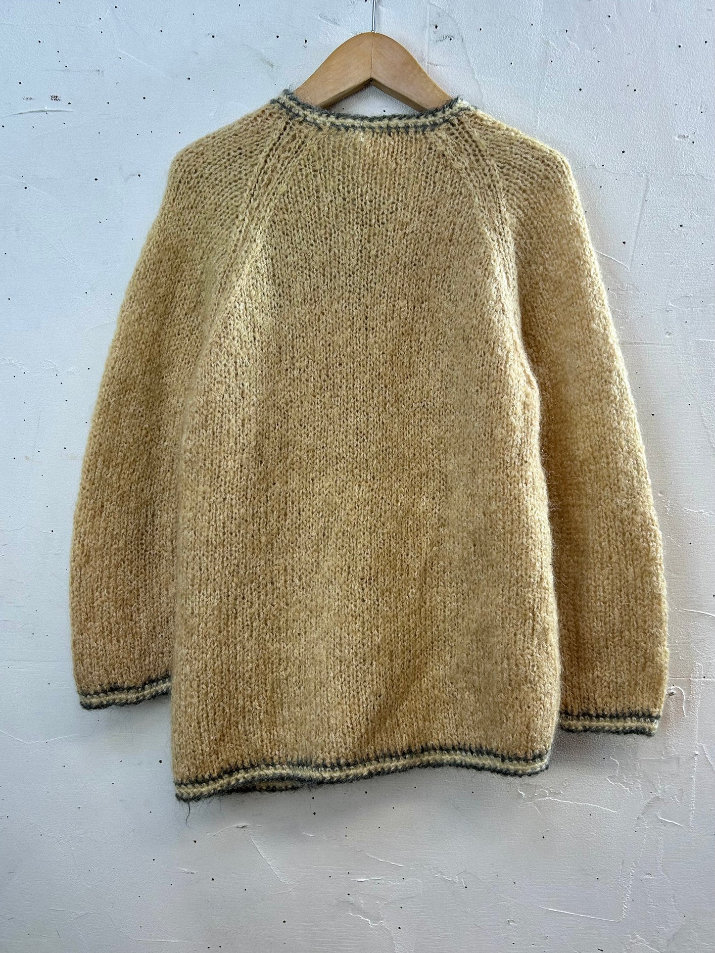 Vintage Knit Cardigan [L29174]