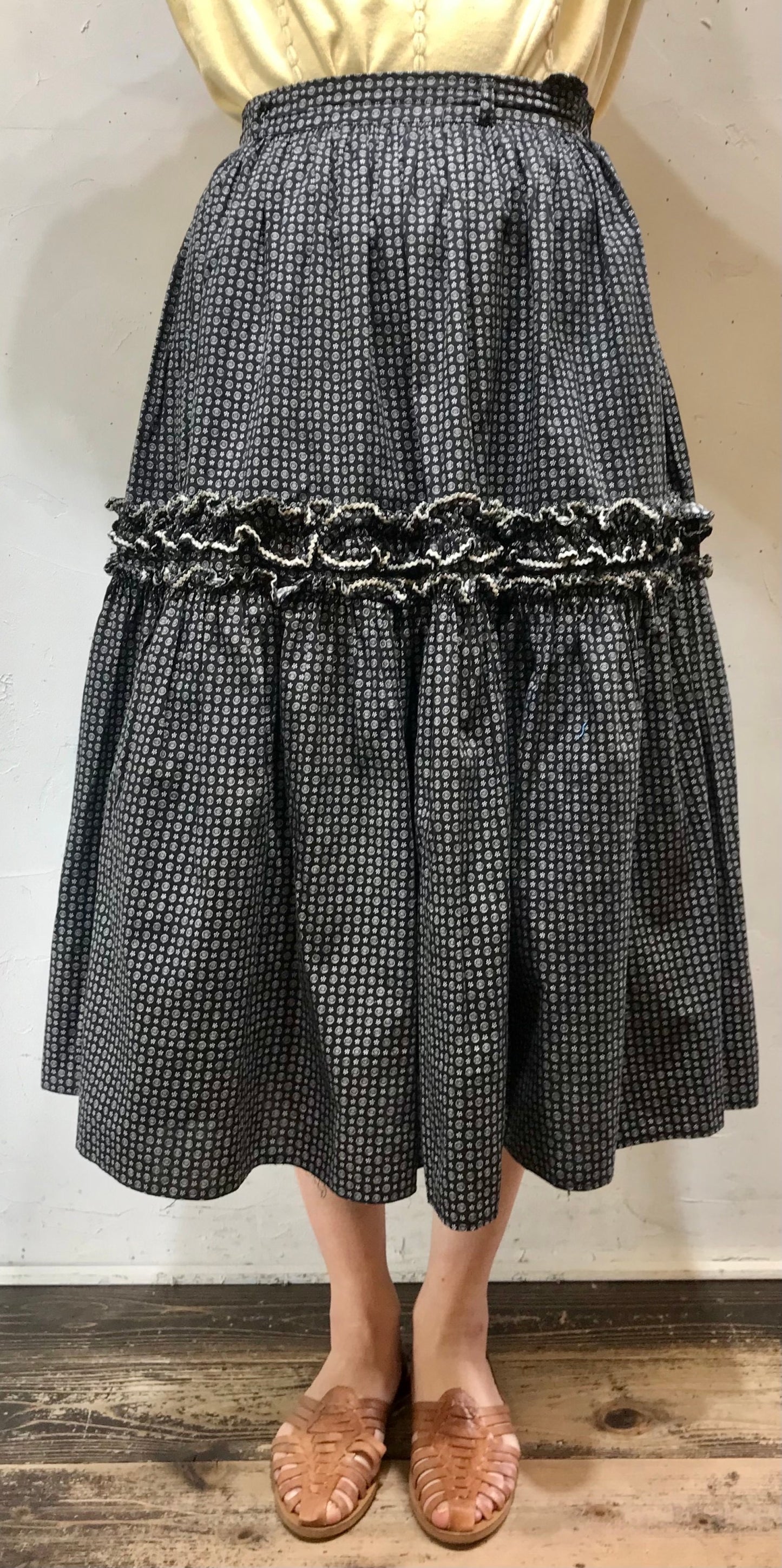 Vintage Skirt [B26127]