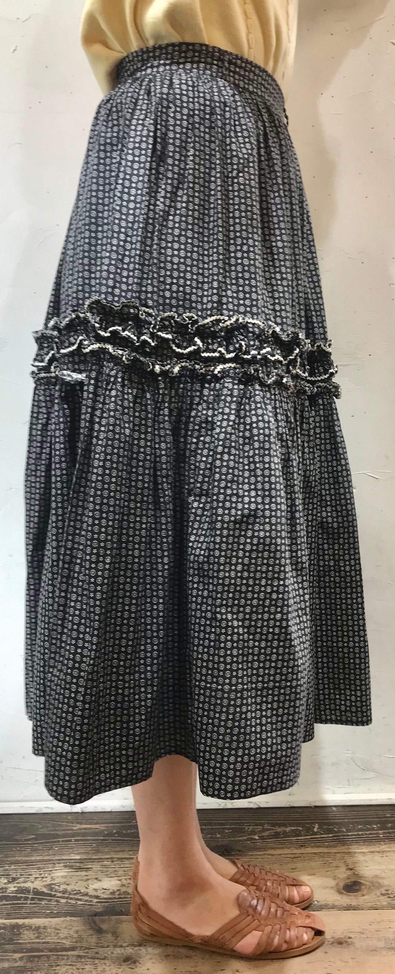 Vintage Skirt [B26127]