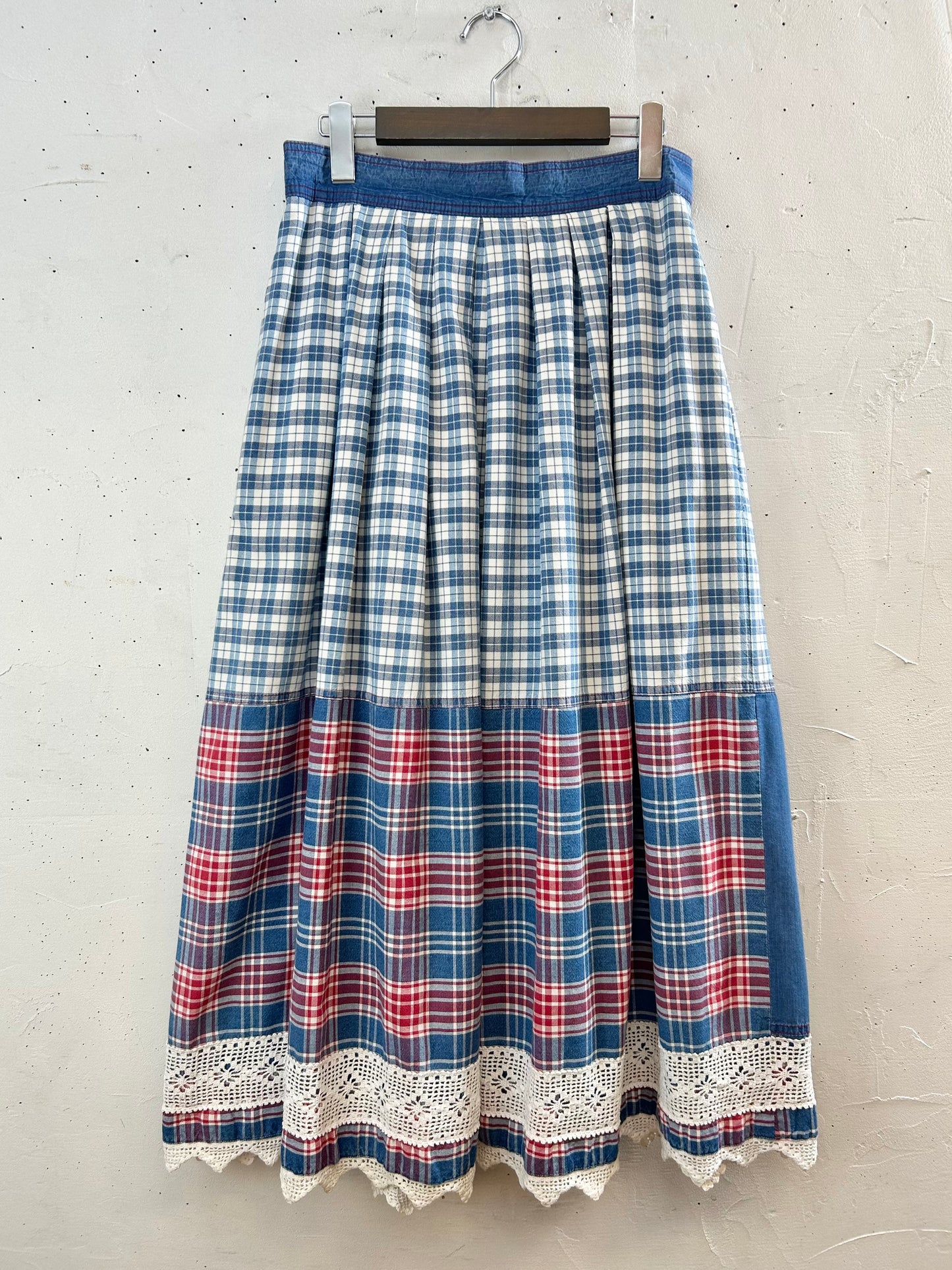 Vintage Plaid Skirt MADE IN GERMANY [F30463]