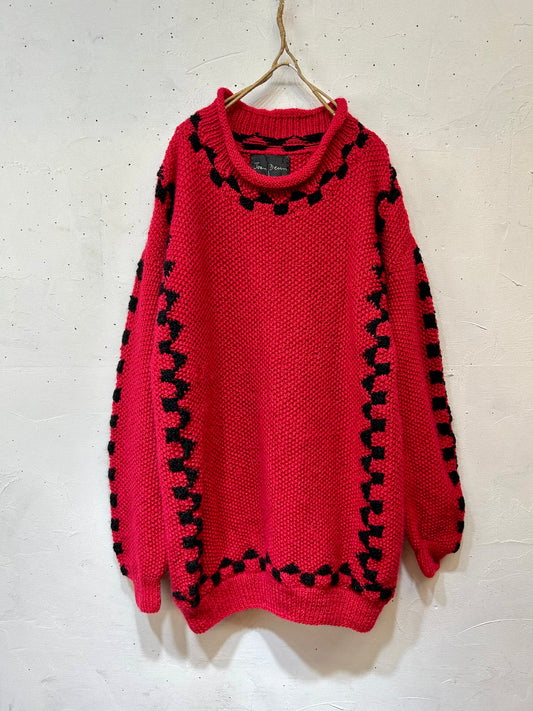 Vintage Hand Knit Sweater  [K25663]