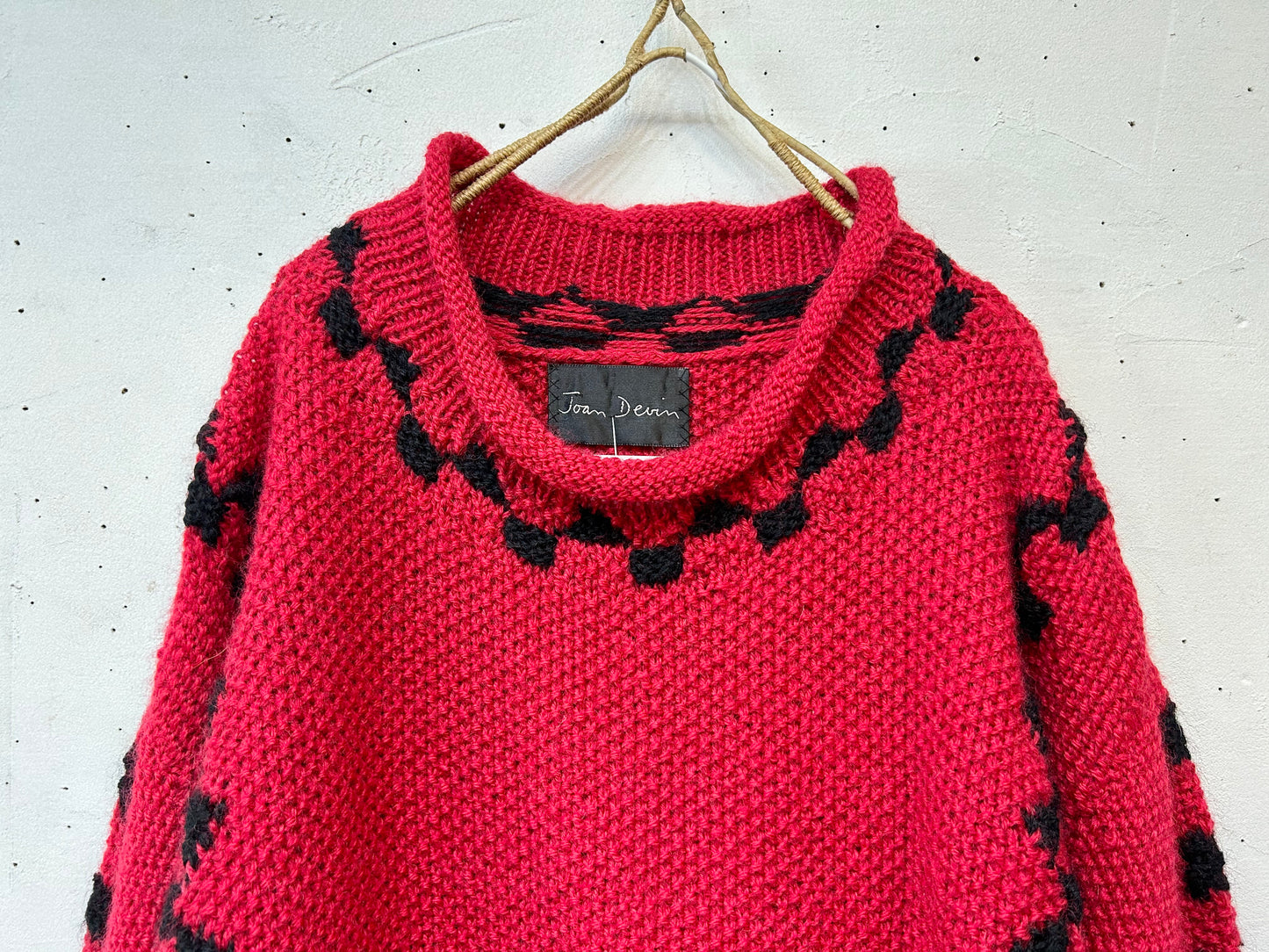 Vintage Hand Knit Sweater  [K25663]