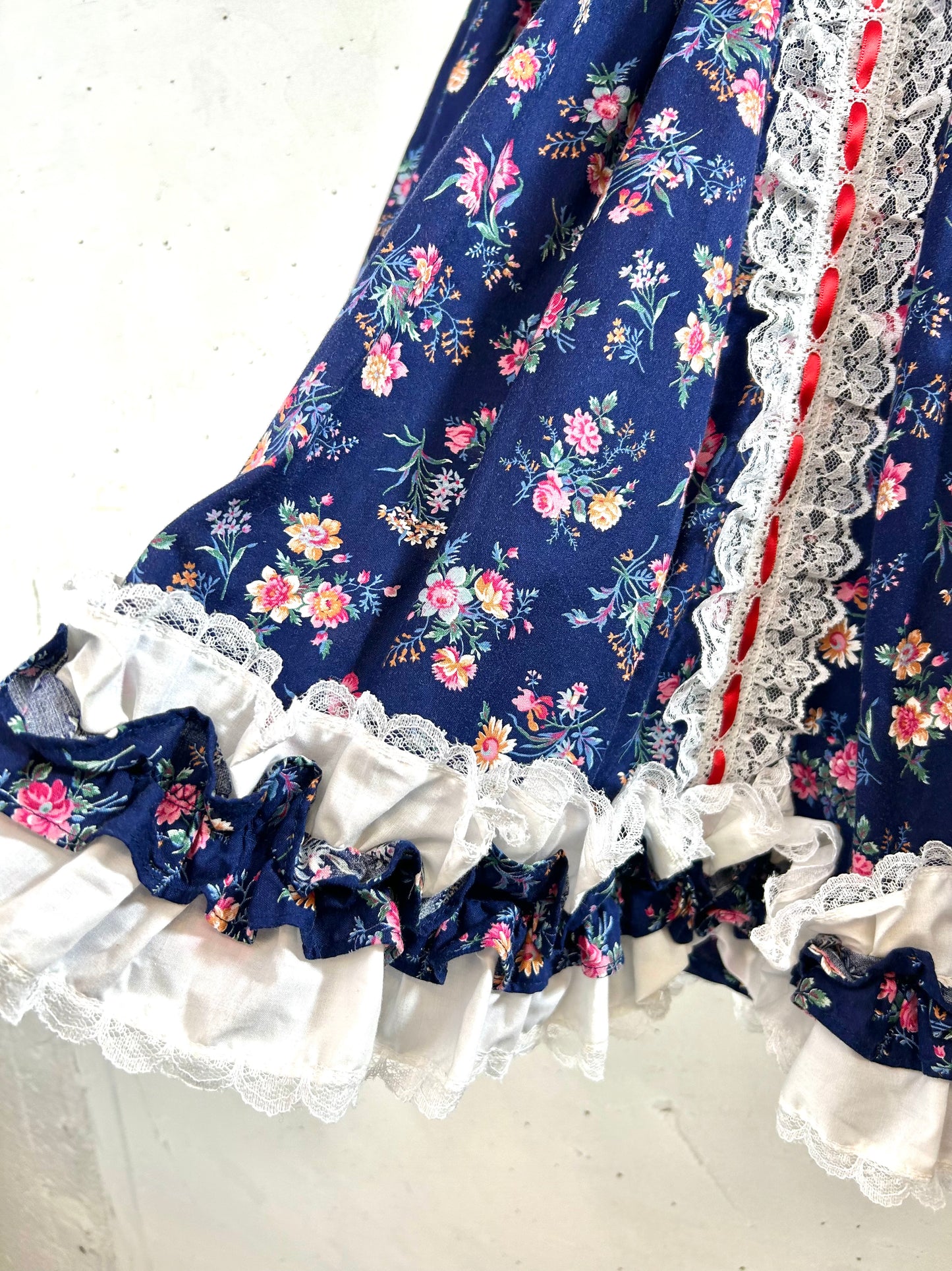 Vintage Circular Skirt [E30255]
