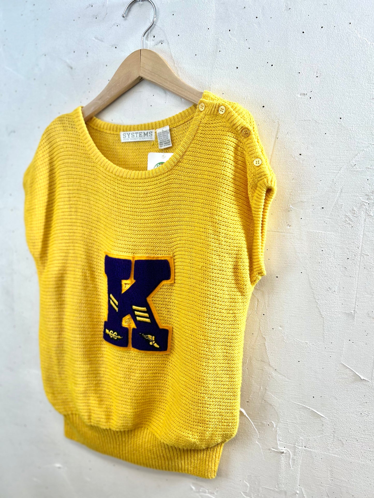 Vintage Knit Vest [D30036]