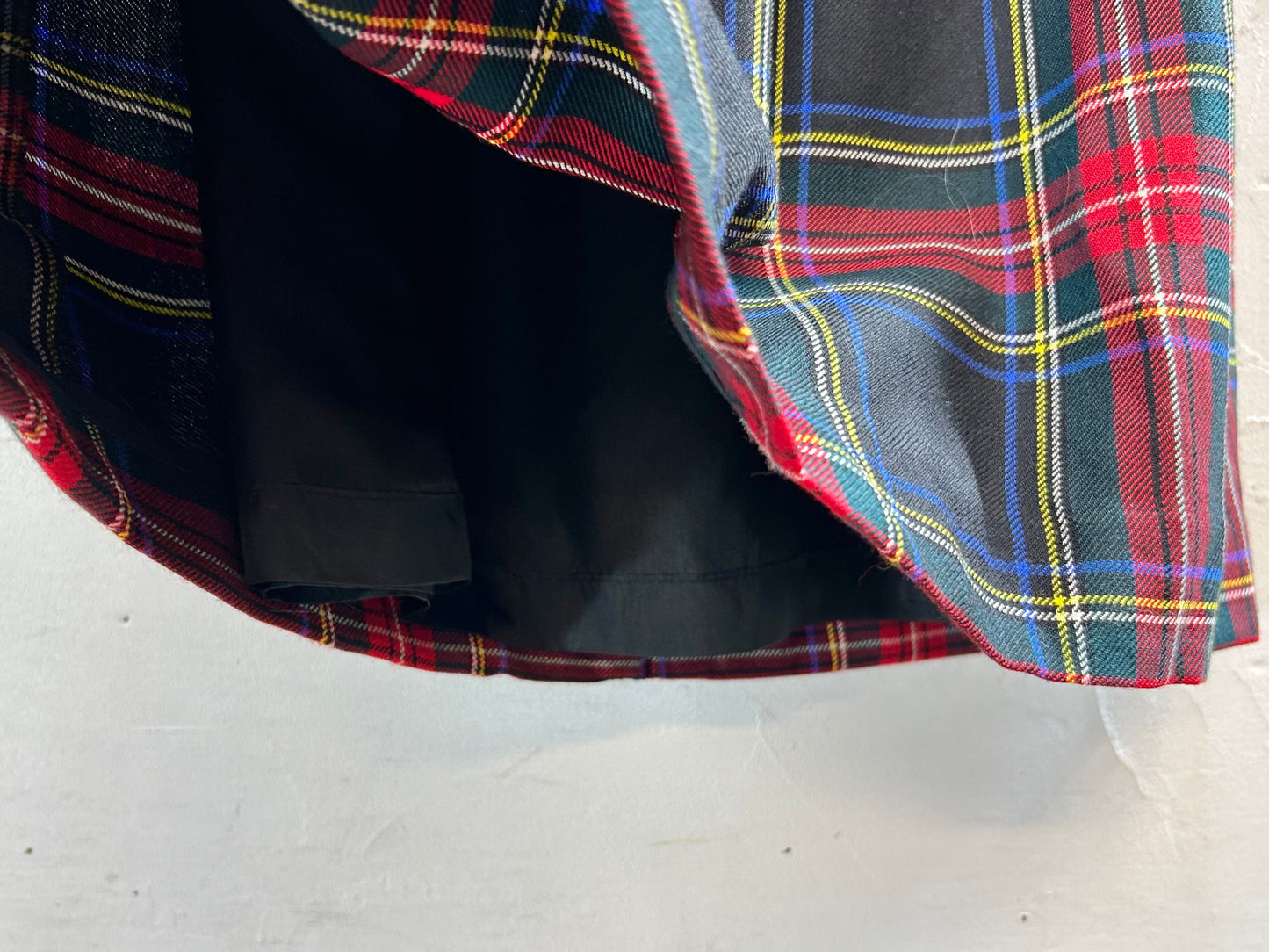 Vintage Plaid Skirt MADE IN SCOTLAND [K28950]