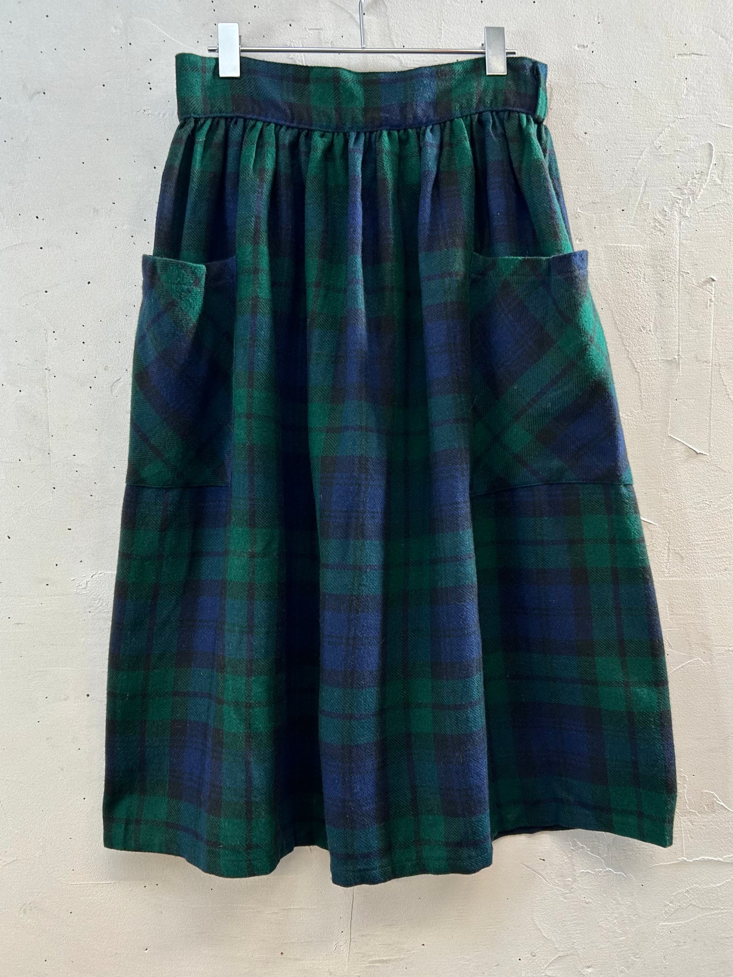 Vintage Plaid Skirt MADE IN CANADA [K28949]