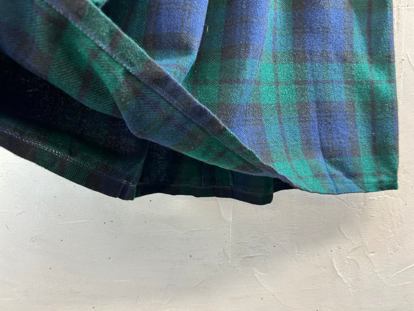 Vintage Plaid Skirt MADE IN CANADA [K28949]