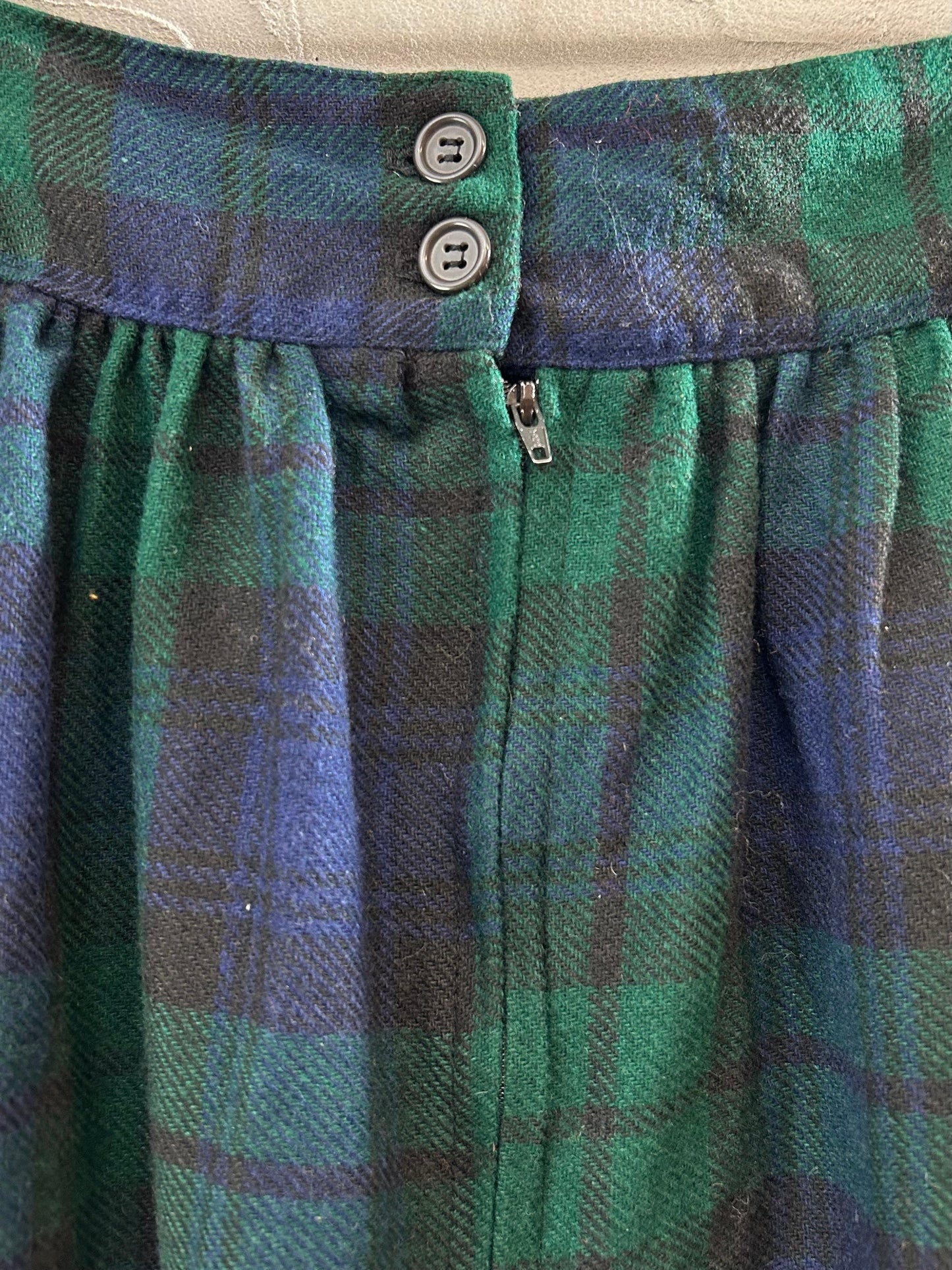 Vintage Plaid Skirt MADE IN CANADA [K28949]