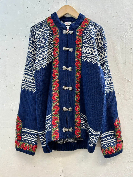 Vintage Nordic Knit Cardigan Product of Norway [K28956]