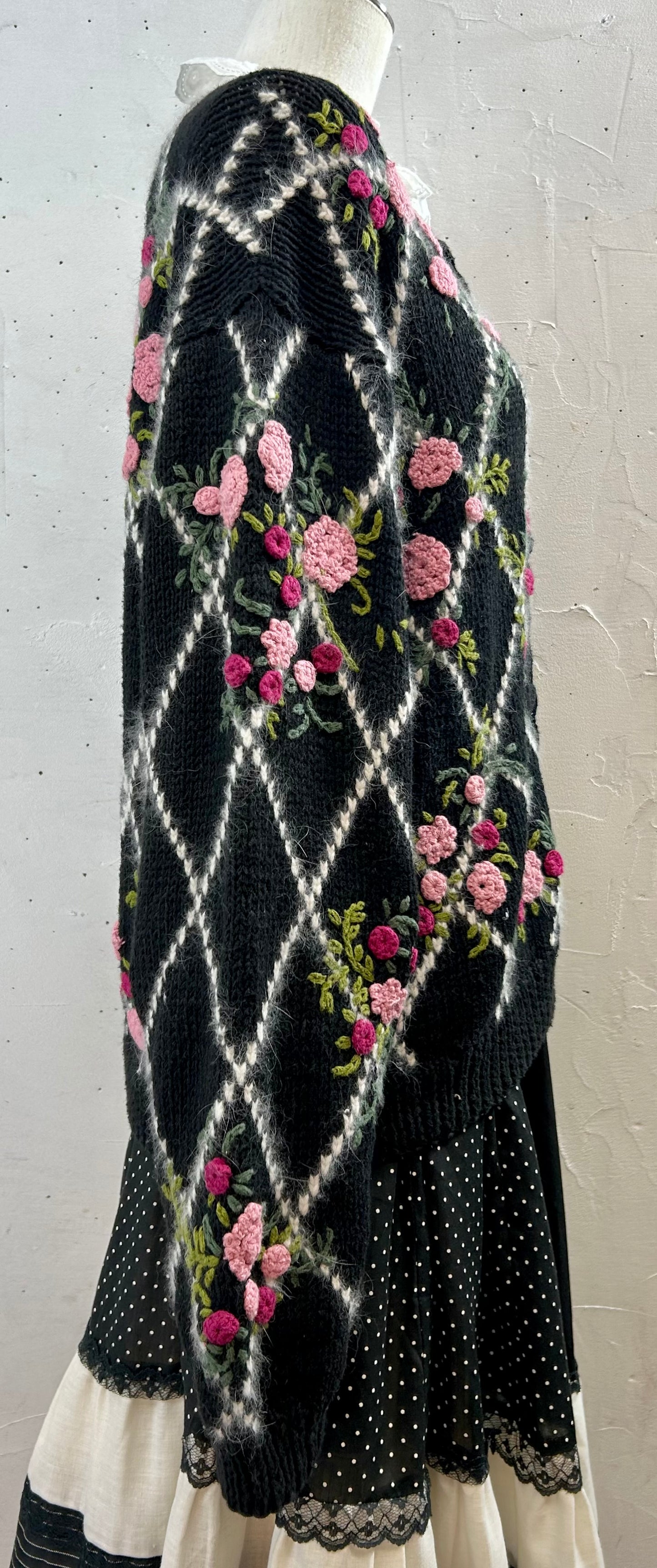 Vintage Hand Knit Cardigan [I28516]