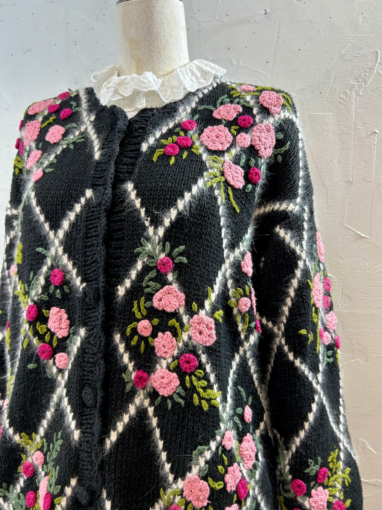 Vintage Hand Knit Cardigan [I28516]