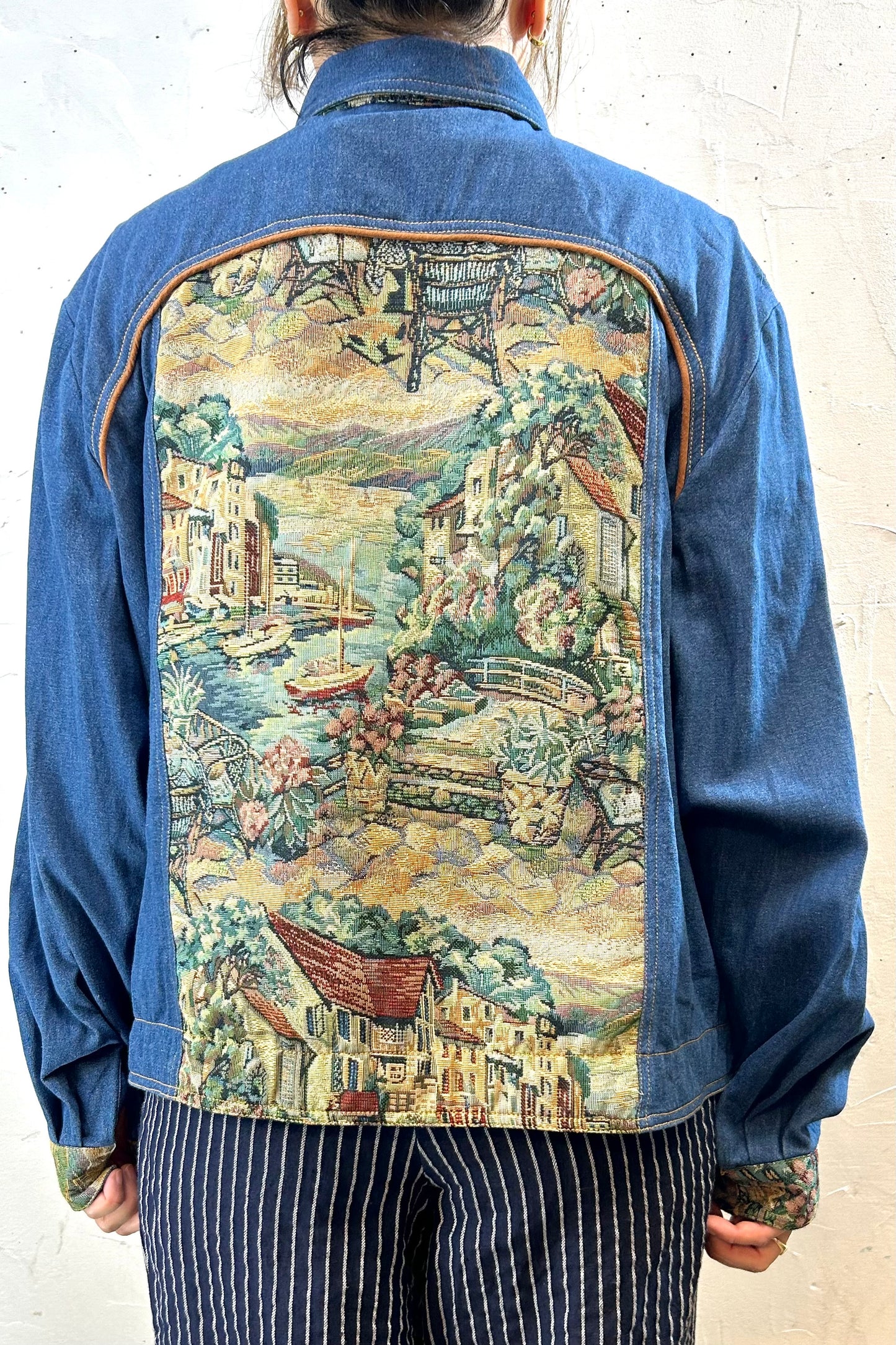 Vintage Denim Jacket [H28285]