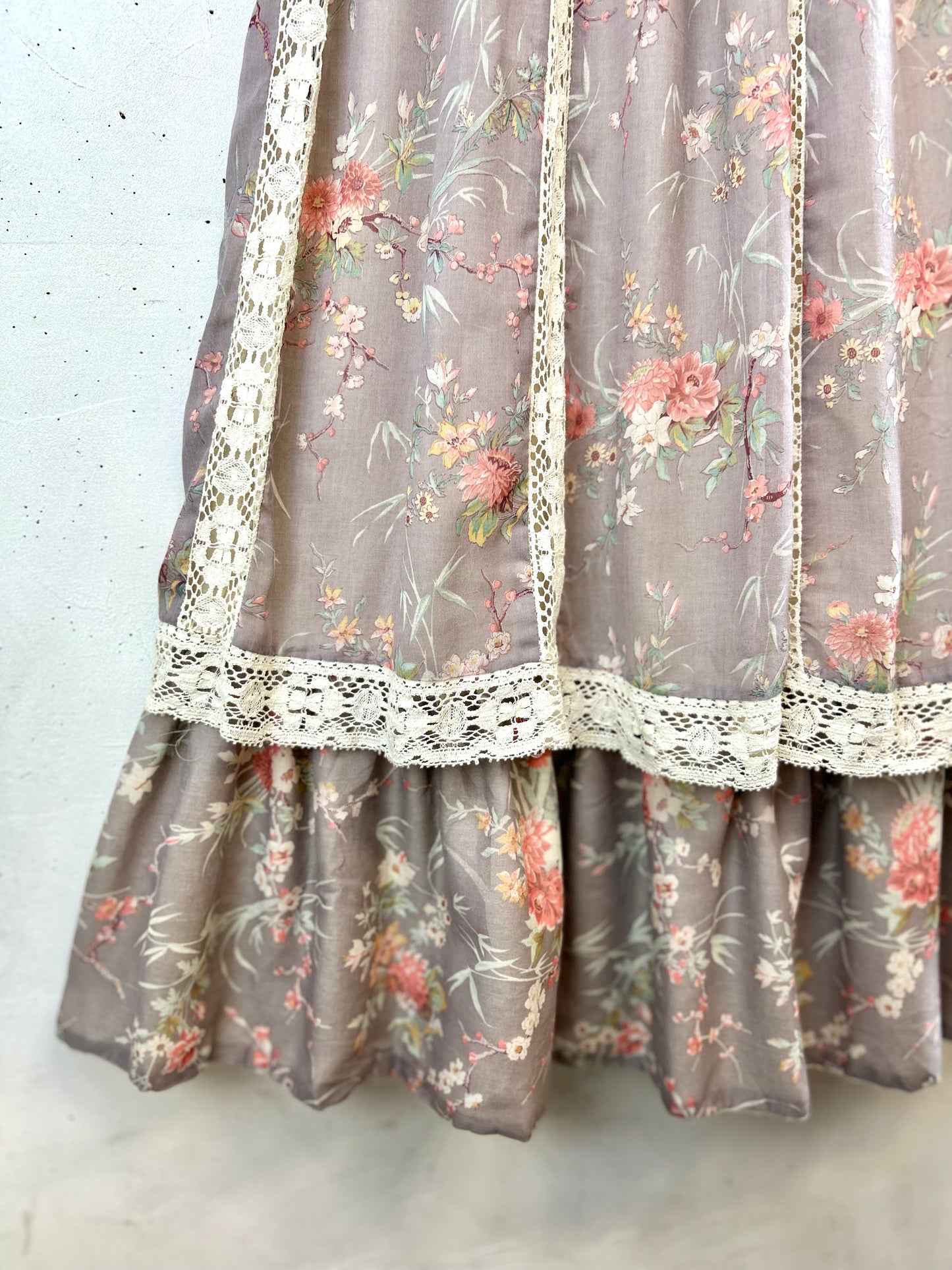 '70s Vintage Tiered Skirt [D30032]
