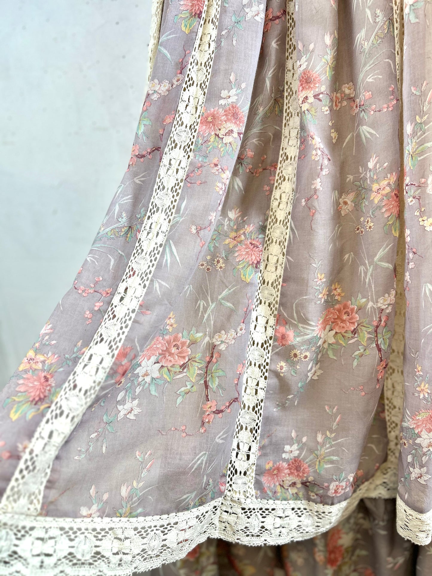 '70s Vintage Tiered Skirt [D30032]