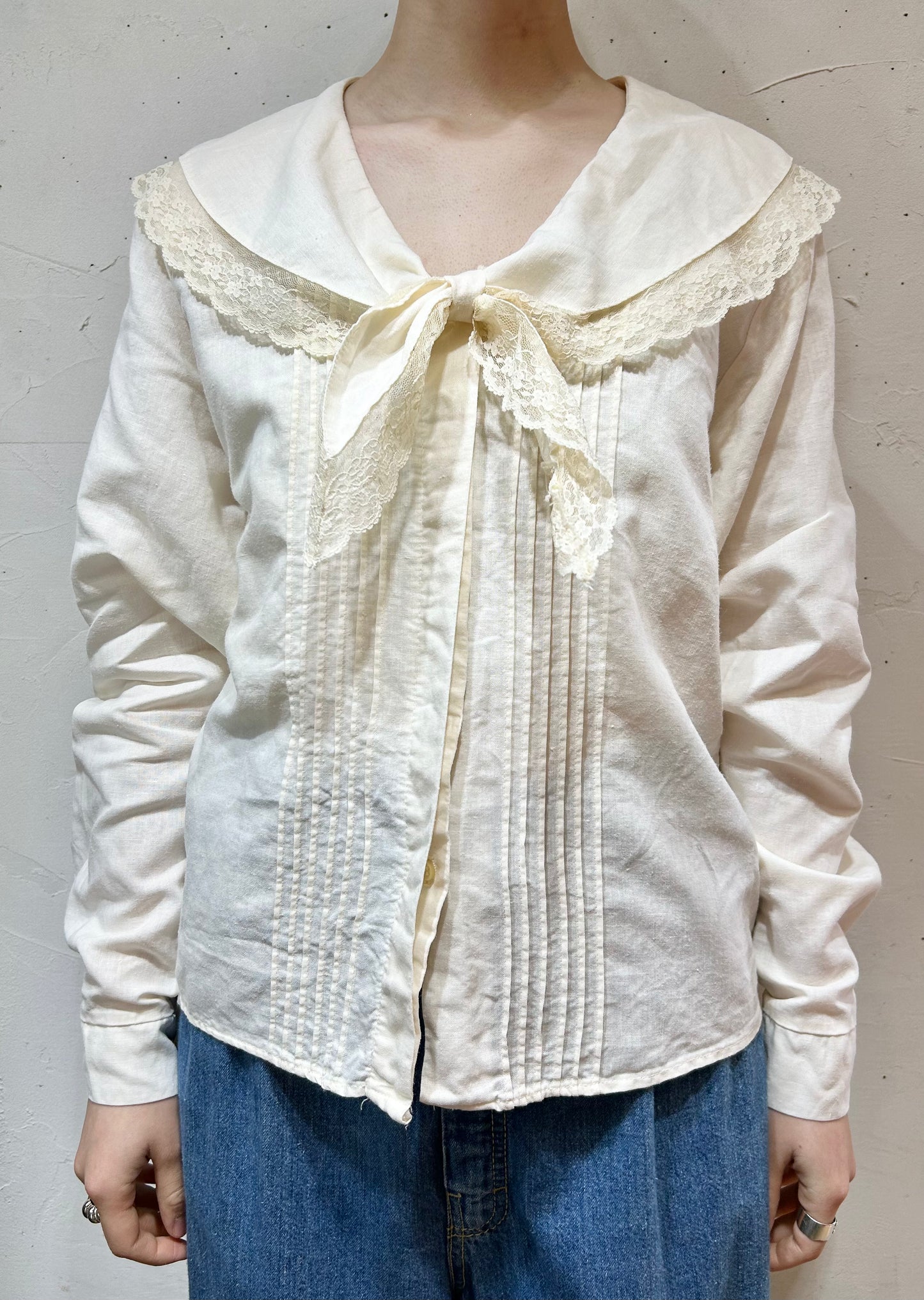 Vintage Big Collar Blouse MADE IN USA [B26281]