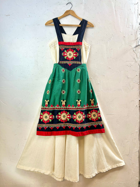 Vintage Embroidery Apron [G30697]