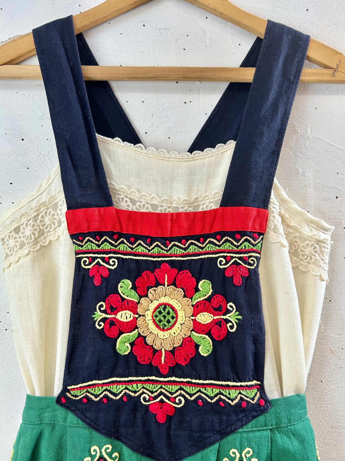 Vintage Embroidery Apron [G30697]