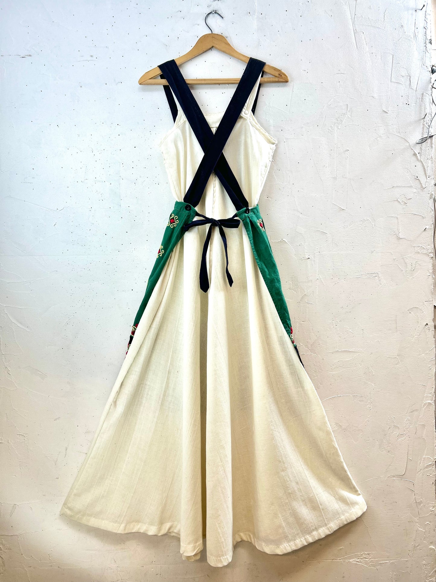 Vintage Embroidery Apron [G30697]