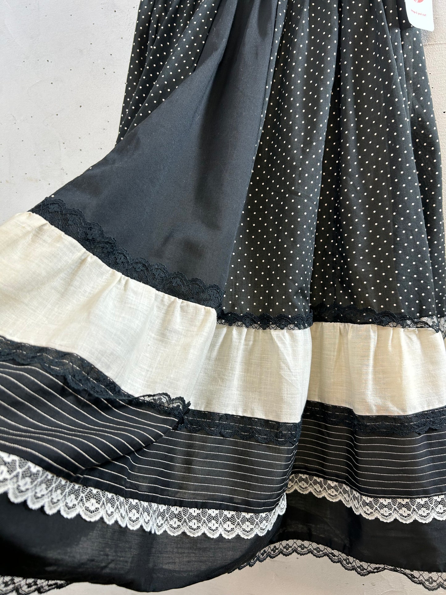 ’70s Vintage Skirt 〜CAREFREE FASHIONS〜[H28301]