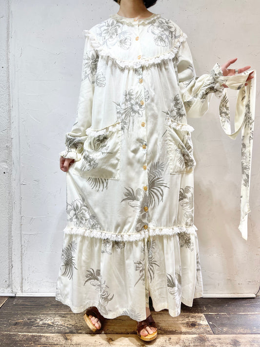 Vintage Flower Dress [B26169]
