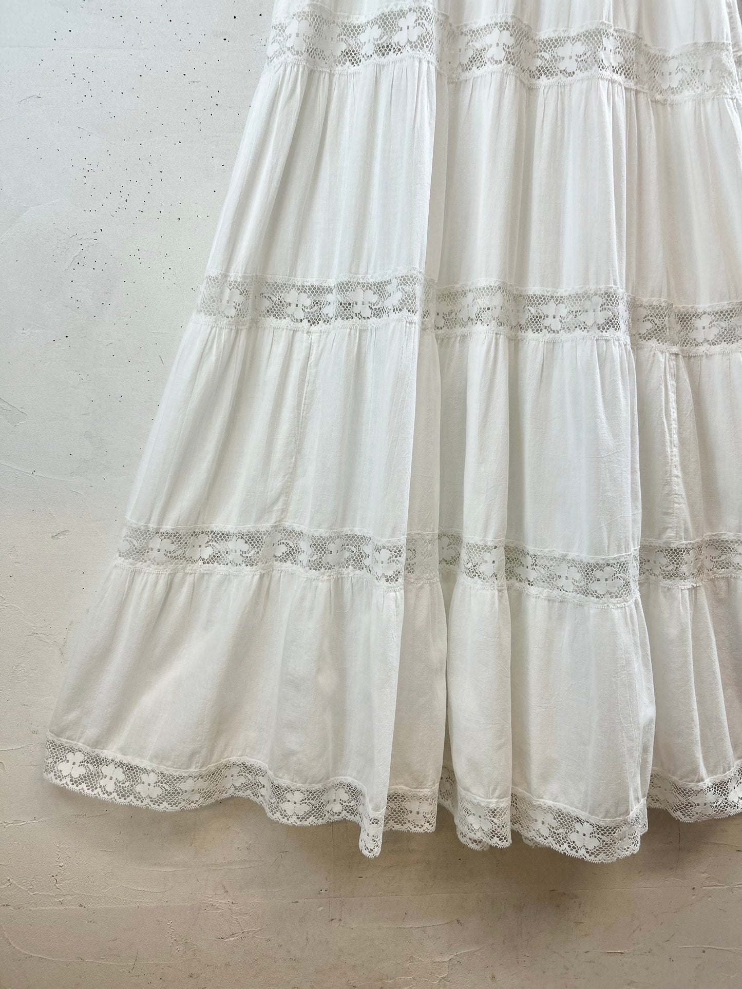 Vintage White Dress [F30481]