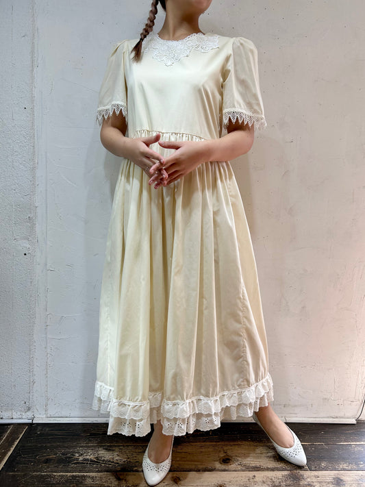 ’70s Vintage Dress [C26441]