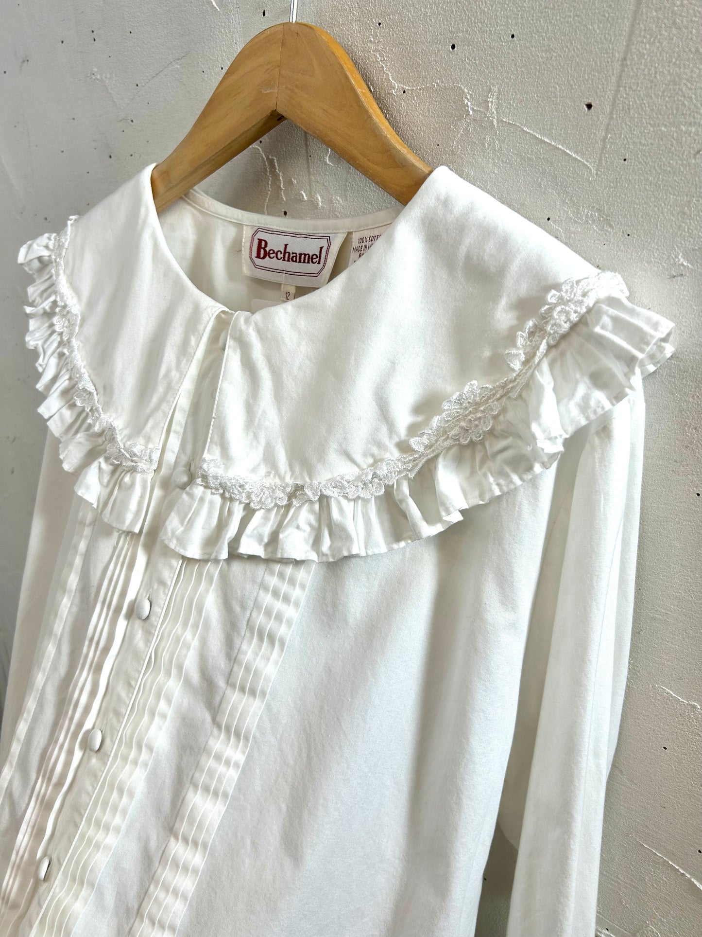 Vintage White Blouse [H28308]