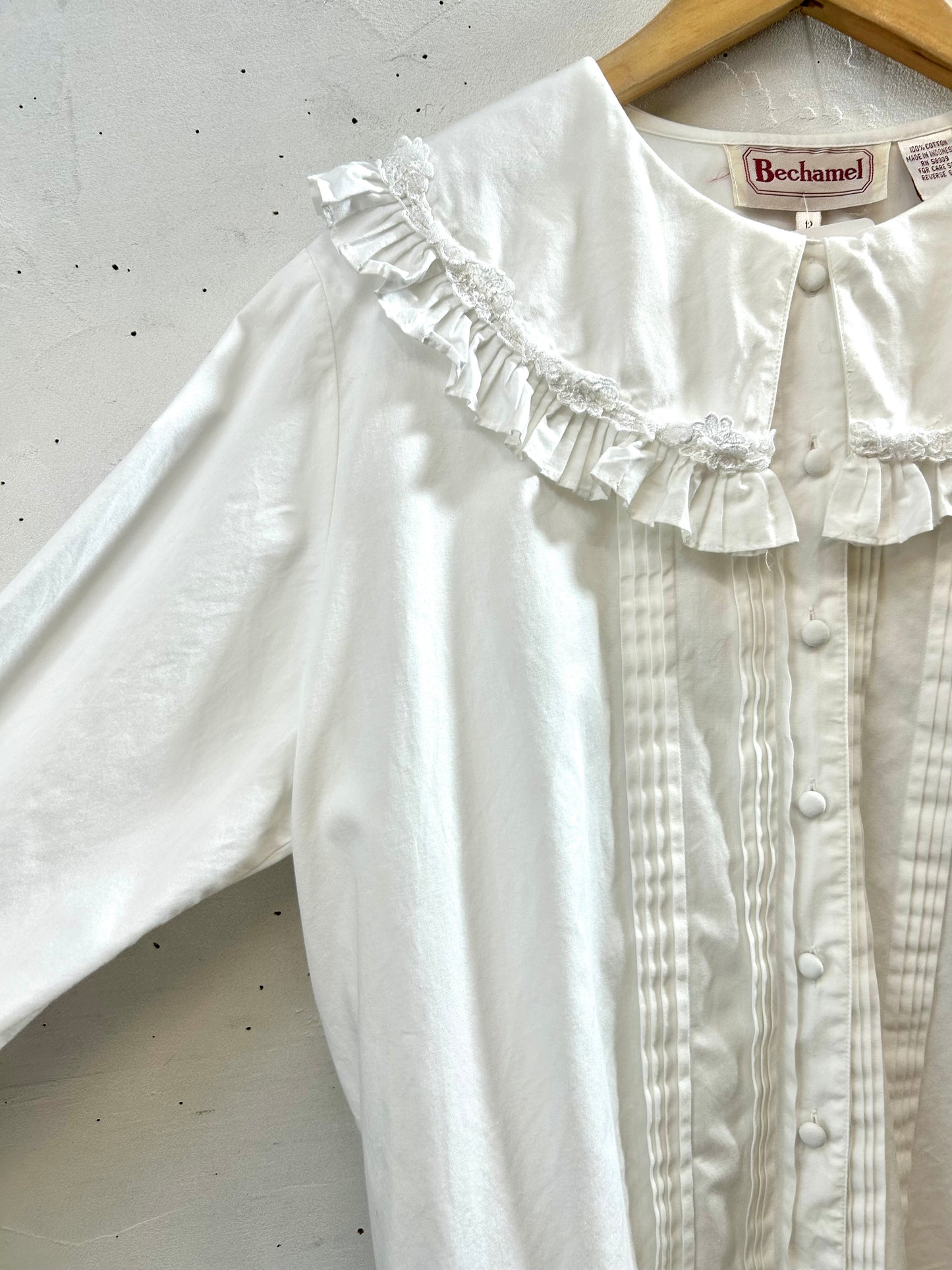 Vintage White Blouse [H28308]