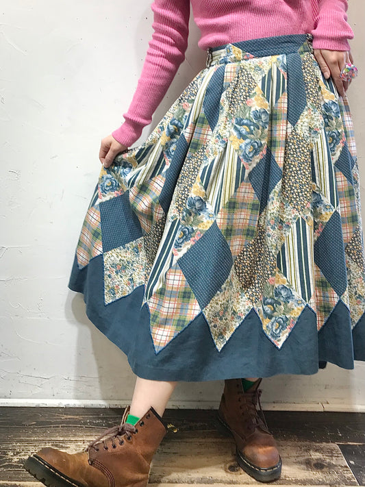 Vintage Patchwork Pattern Skirt [A26067]