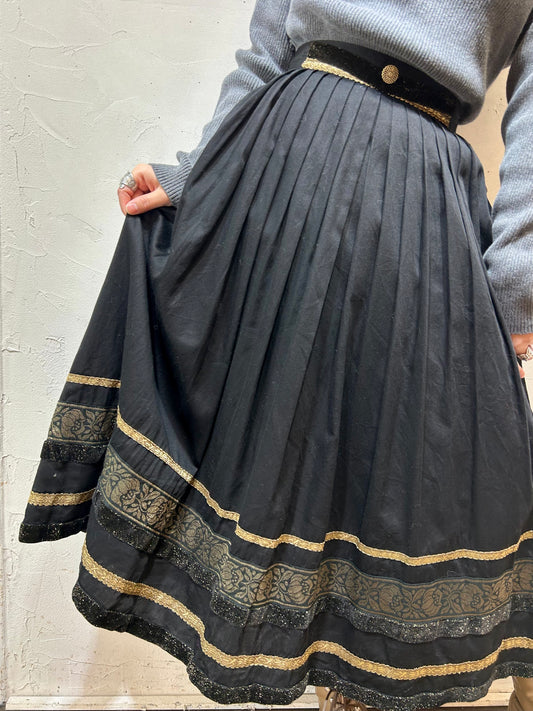 Vintage Tyrol Skirt [A25968]