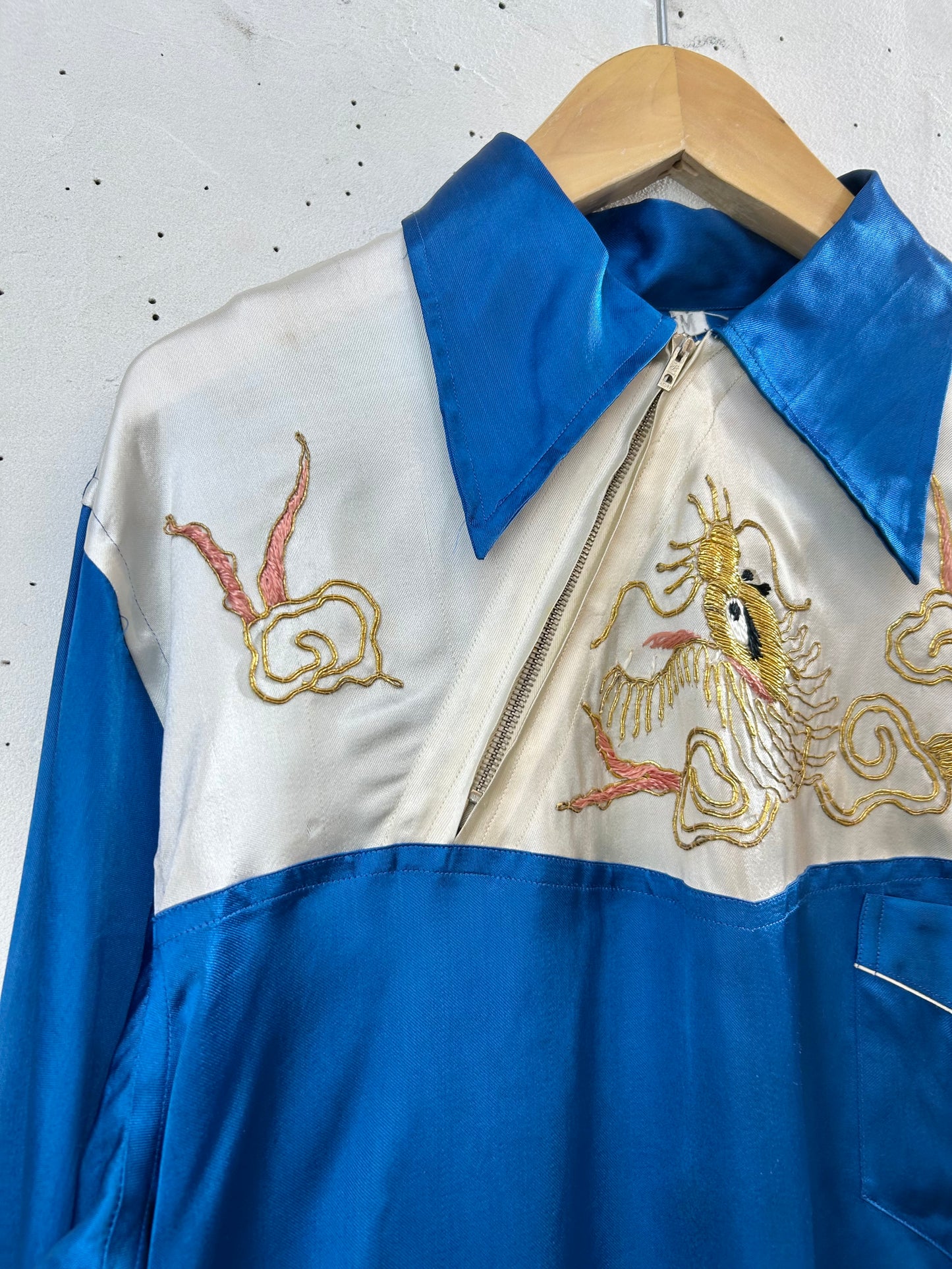 '40s-’50s Souvenir Embroidered Shirt [C29858]