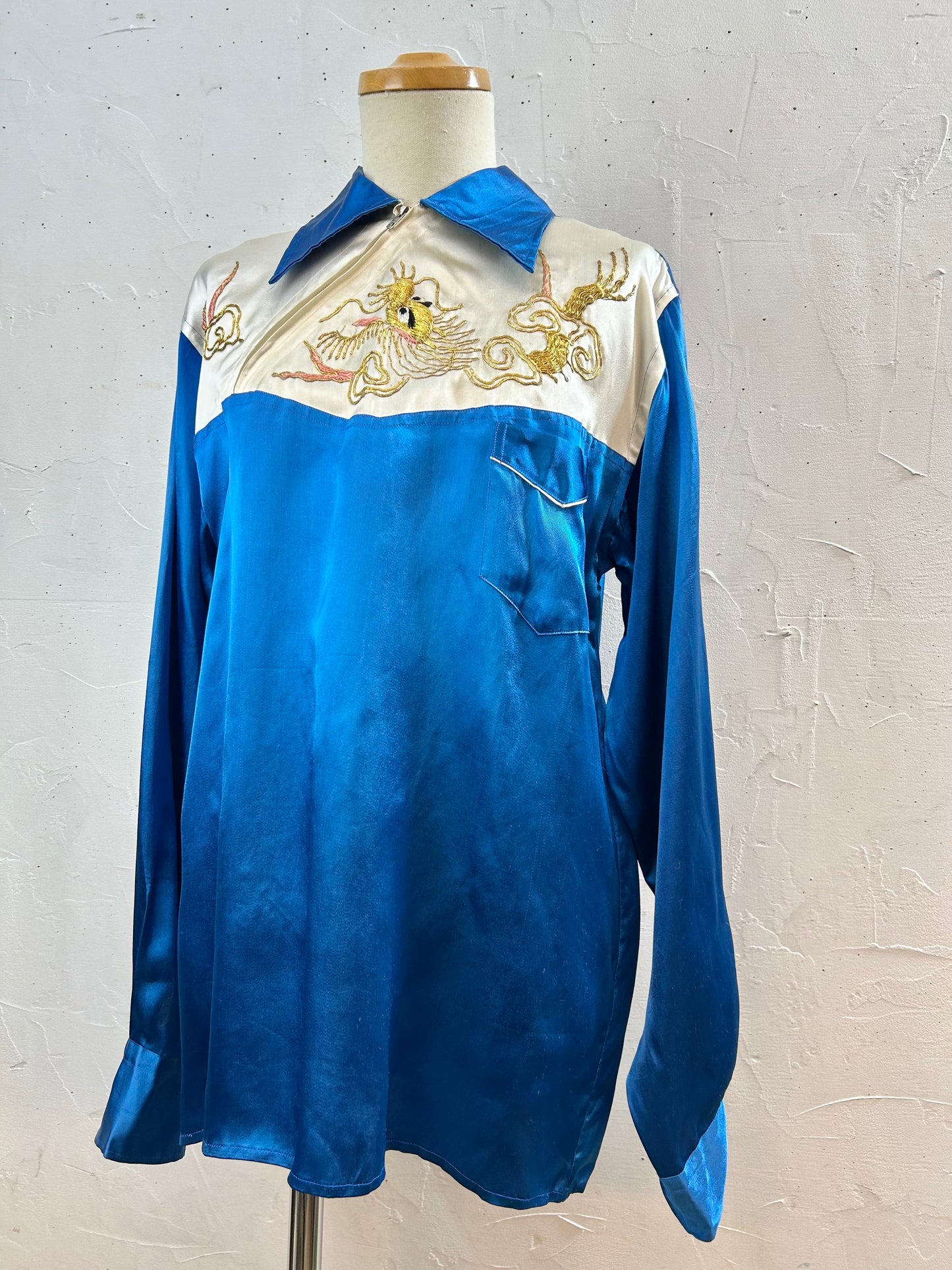 '40s-’50s Souvenir Embroidered Shirt [C29858]