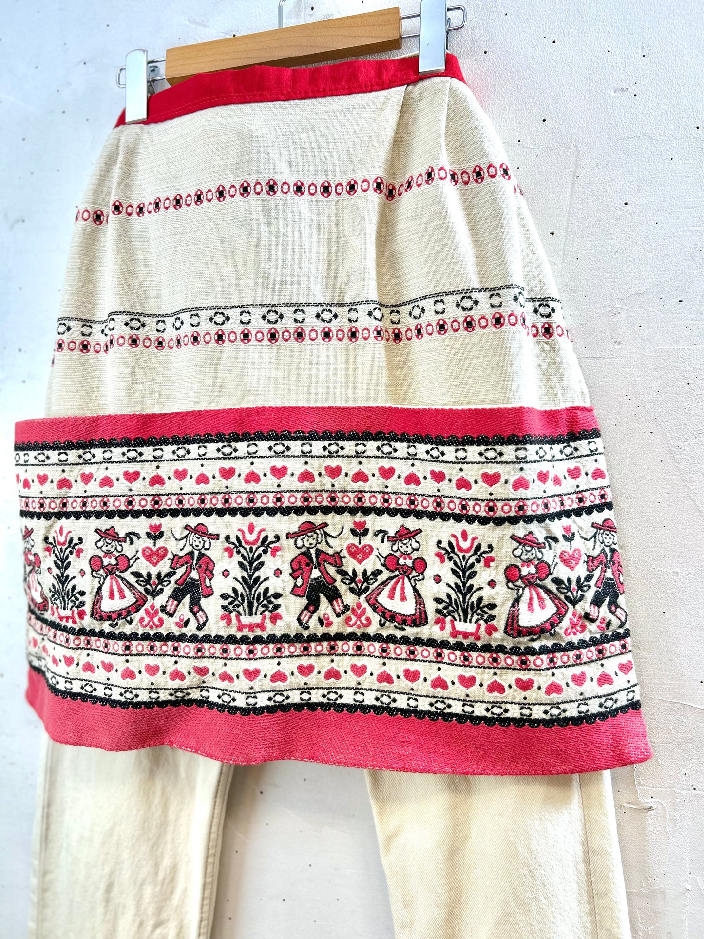 Vintage Tyrol Apron [F30515]