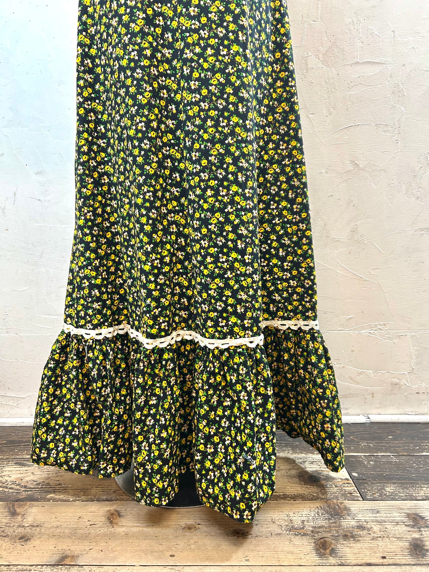 Vintage Flower Dress  [A29424]