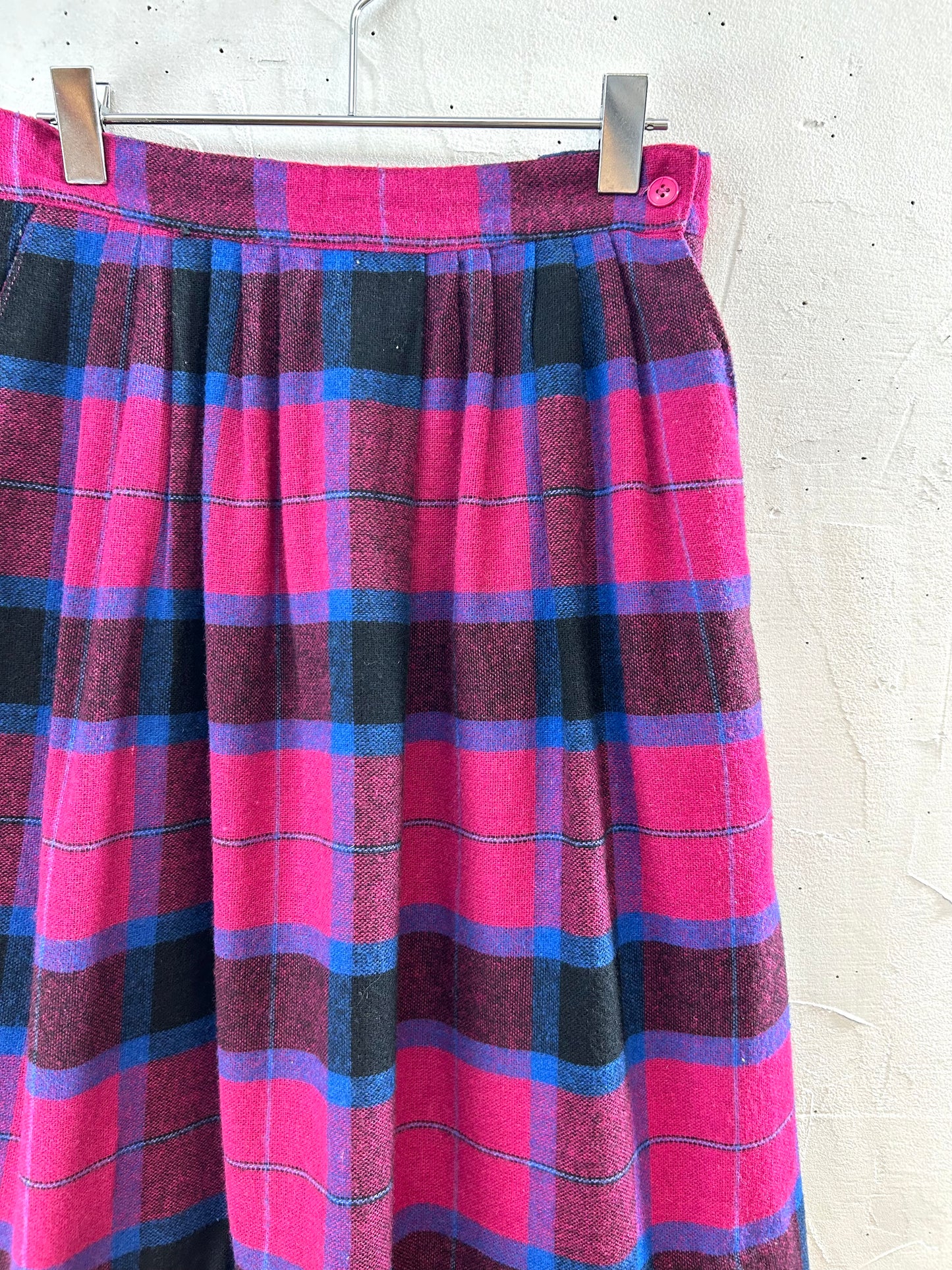 Vintage Plaid Skirt  MADE IN USA  [I28528]