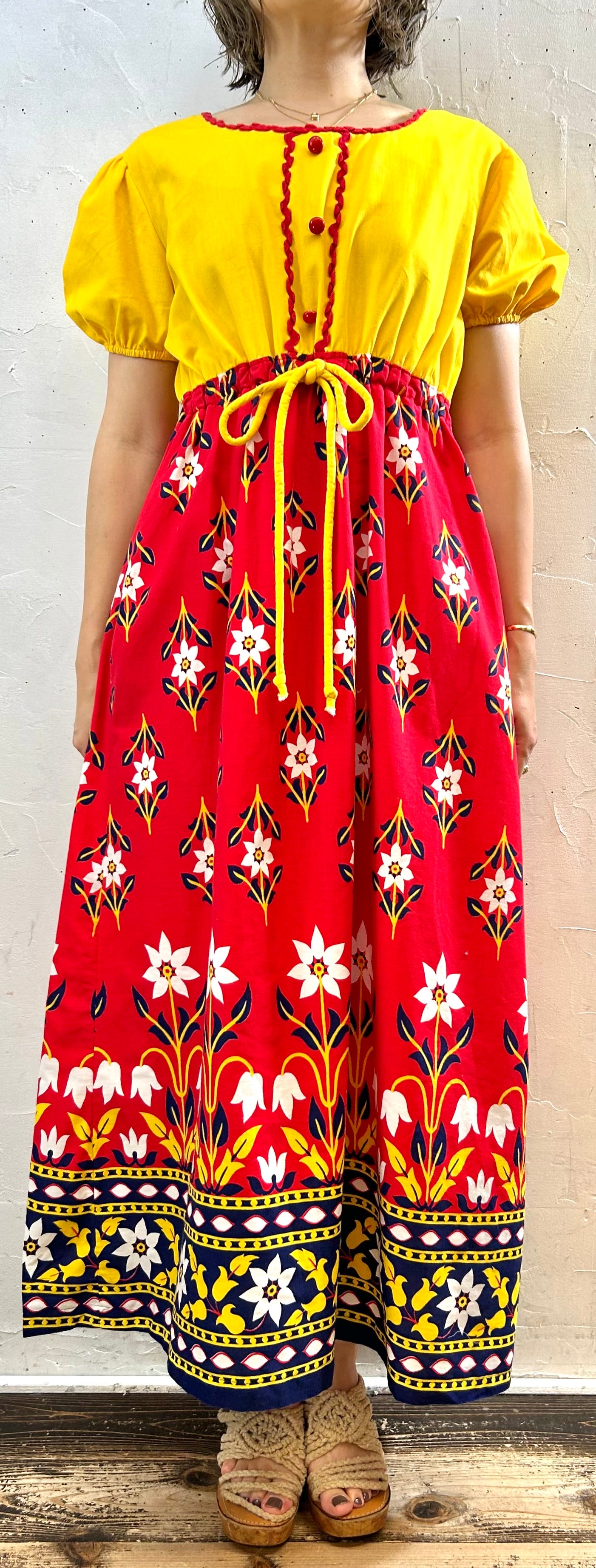 ’70s Dress [F27809]