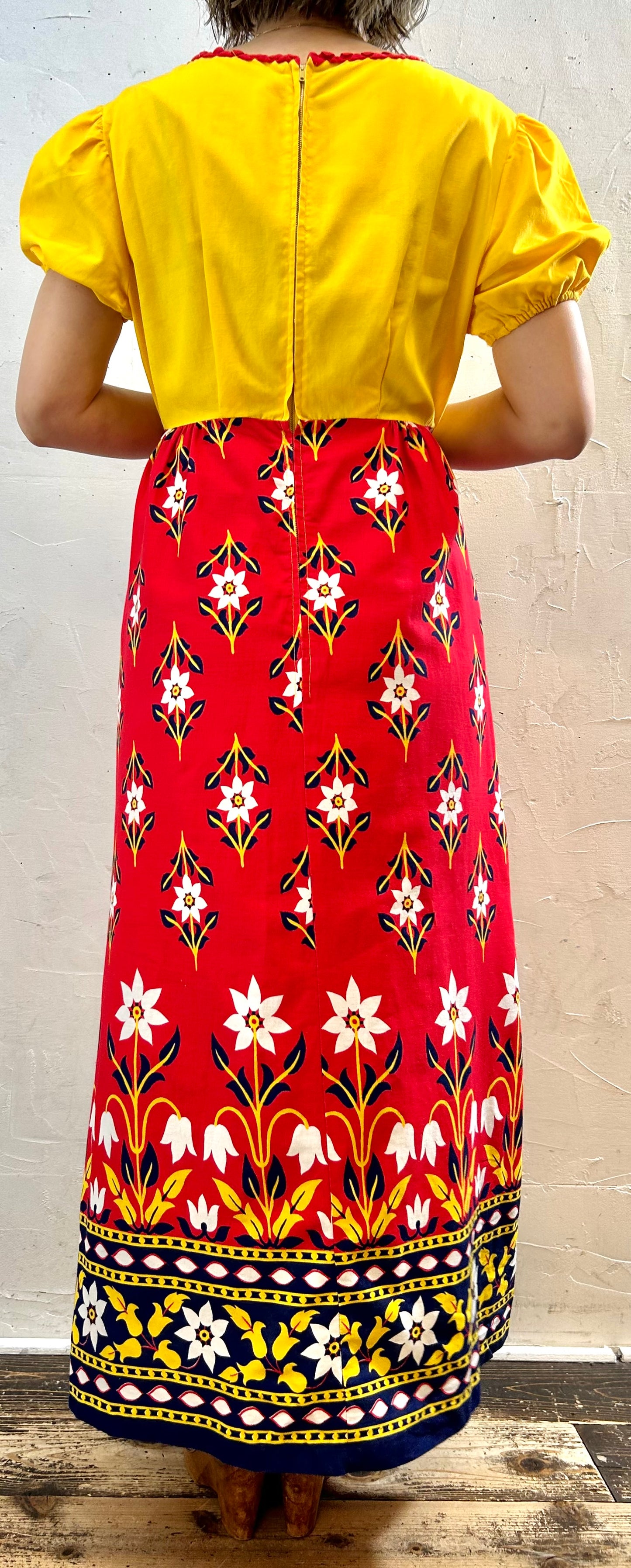 ’70s Dress [F27809]