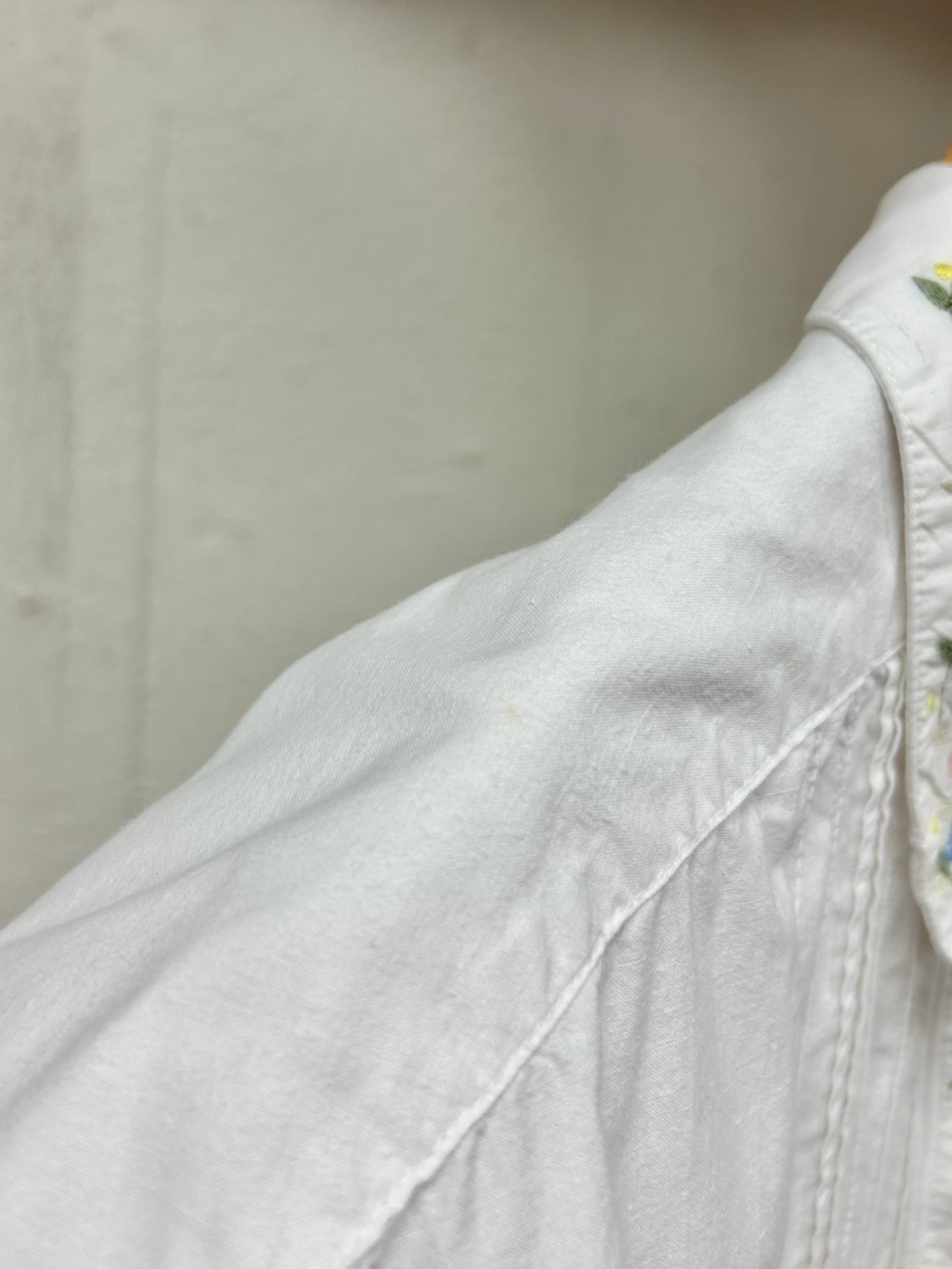 Vintage Embroidery Shirt [F30472]