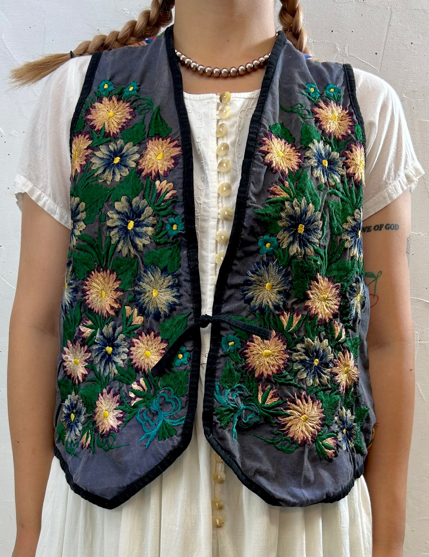 Vintage Guatemala Embroidery Vest [H28127]