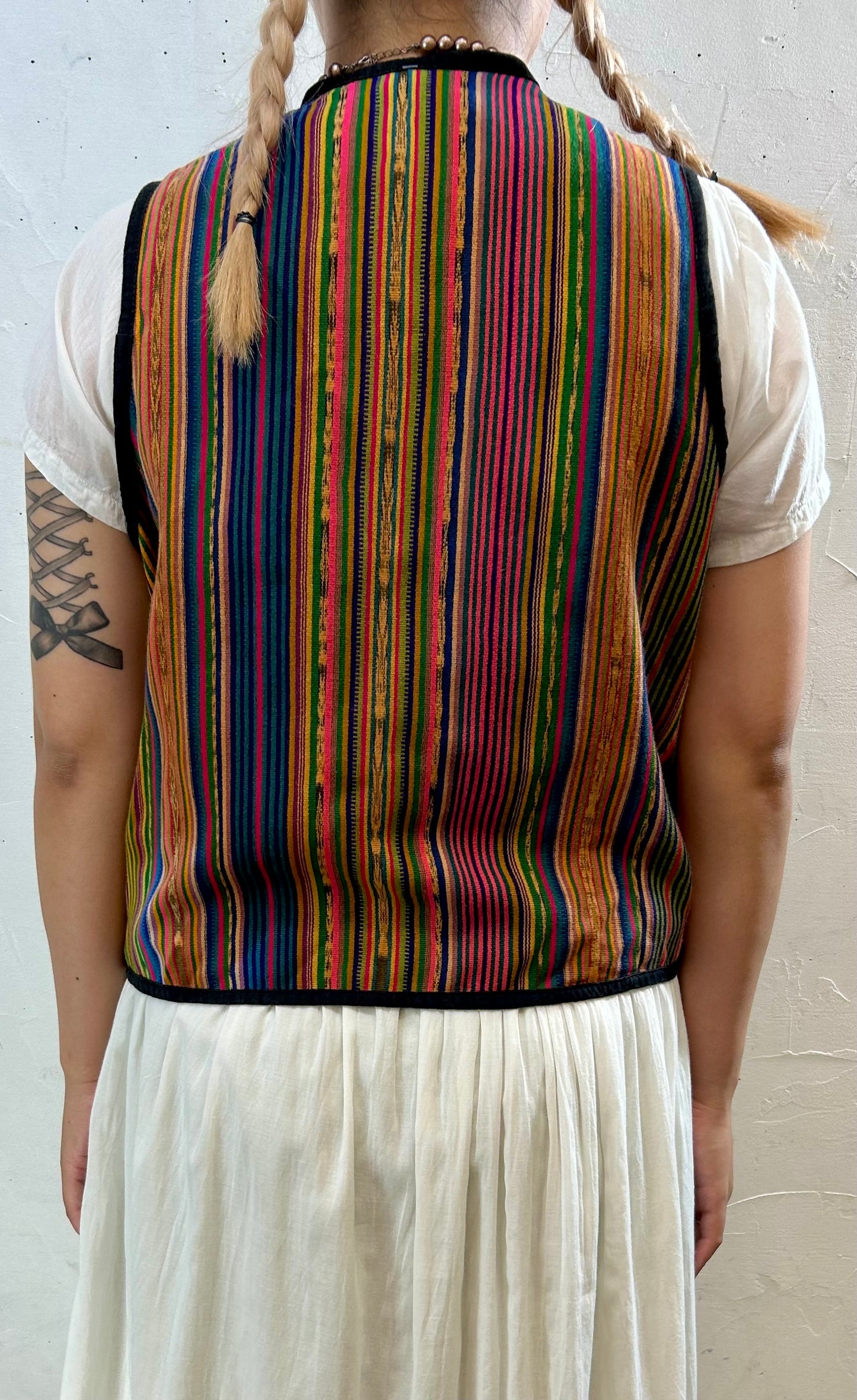 Vintage Guatemala Embroidery Vest [H28127]