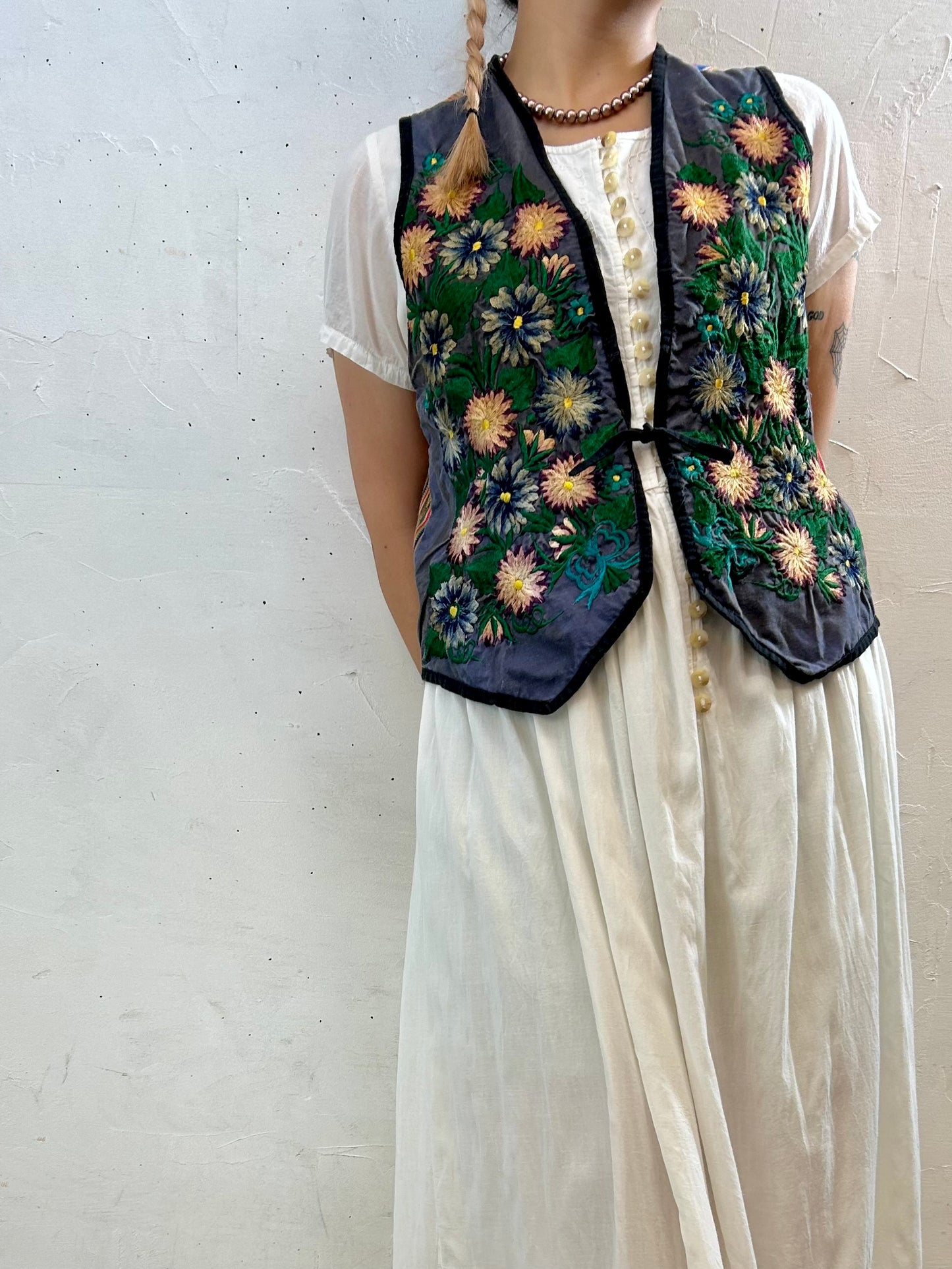 Vintage Guatemala Embroidery Vest [H28127]