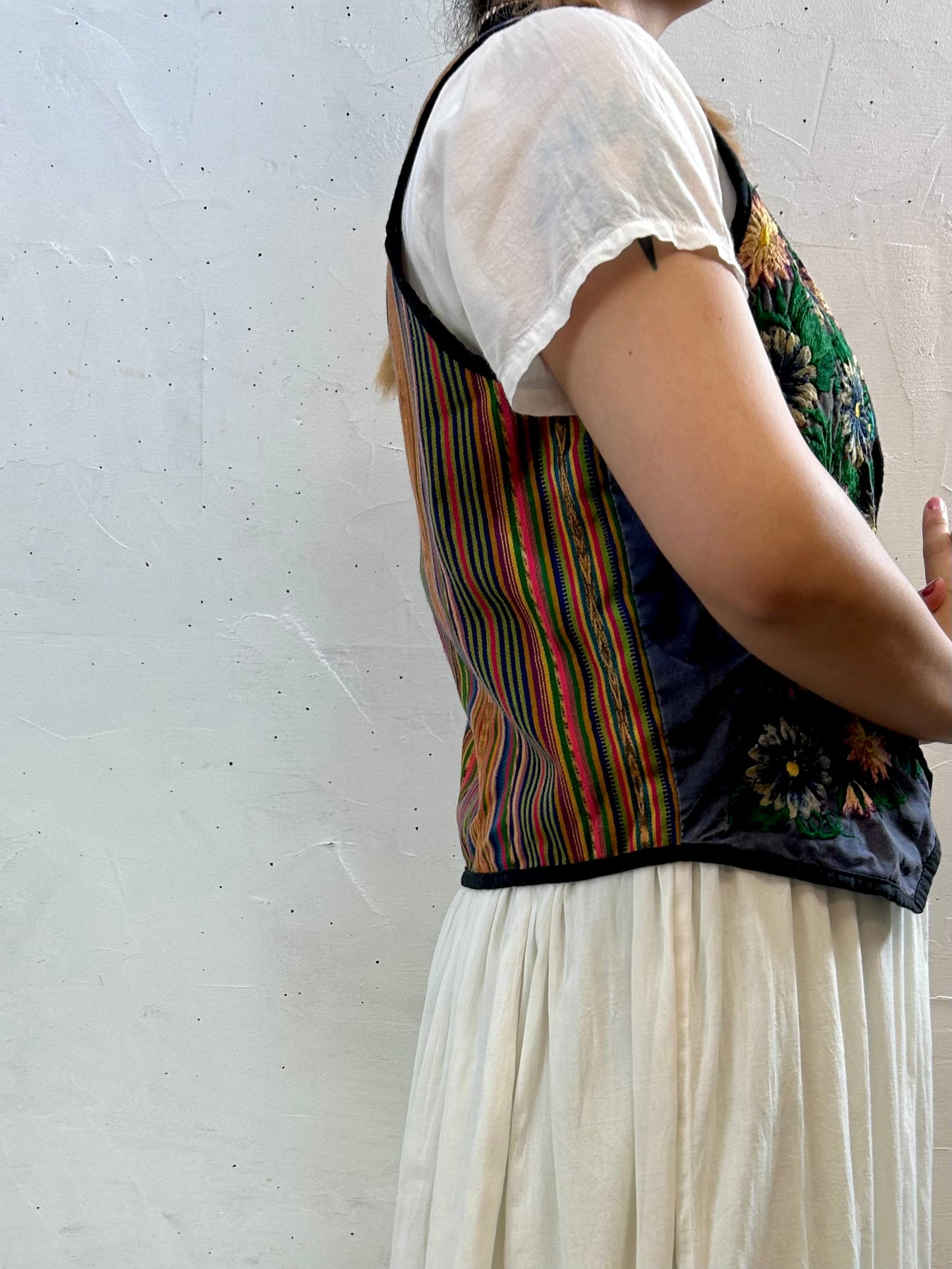 Vintage Guatemala Embroidery Vest [H28127]