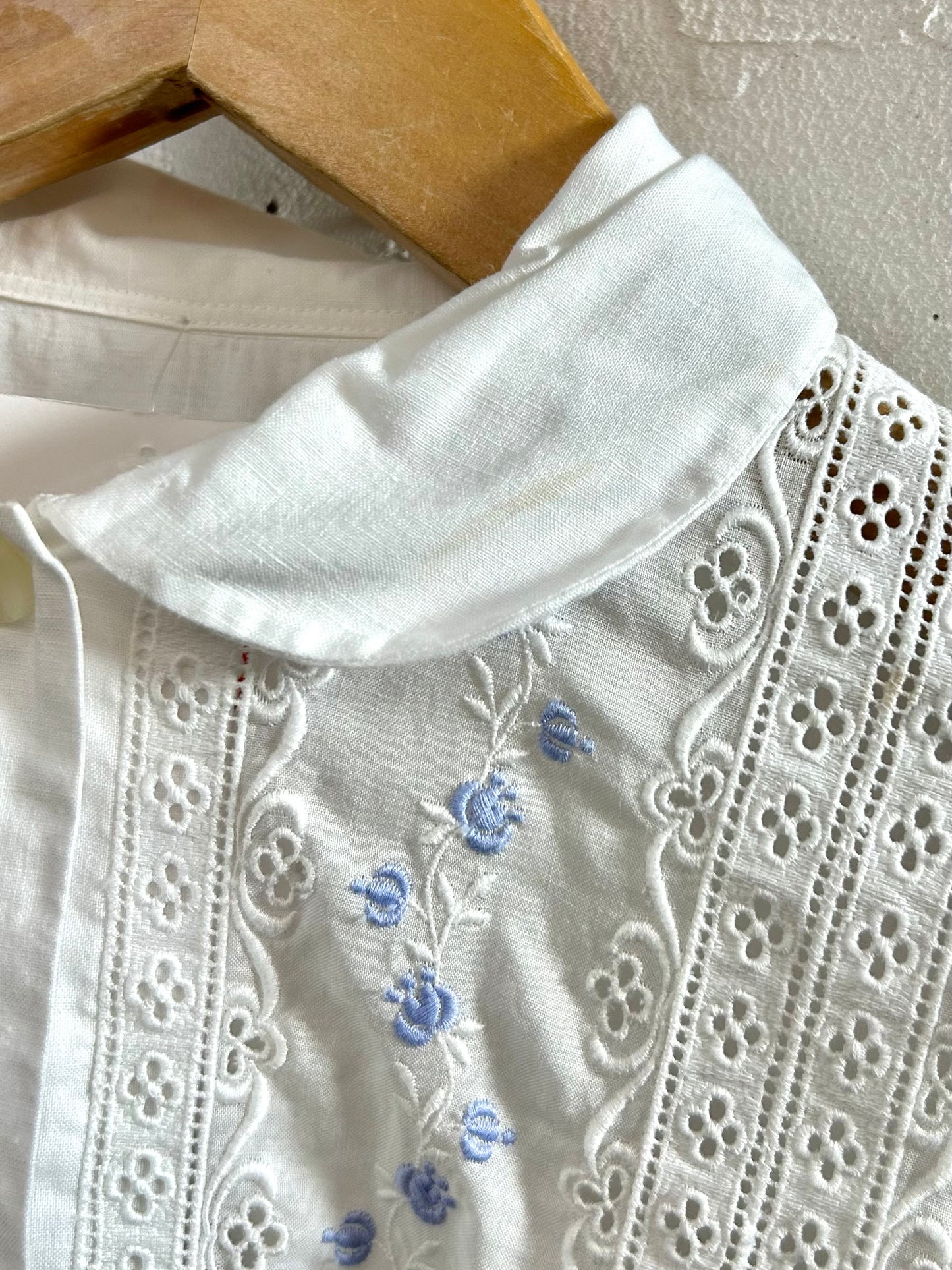 Vintage White Dress [B29627]