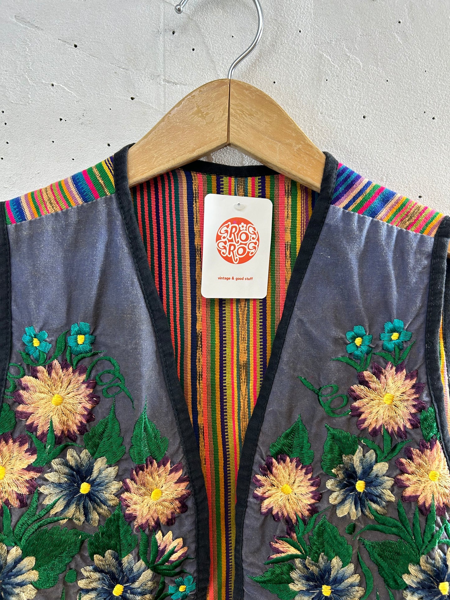 Vintage Guatemala Embroidery Vest [H28127]