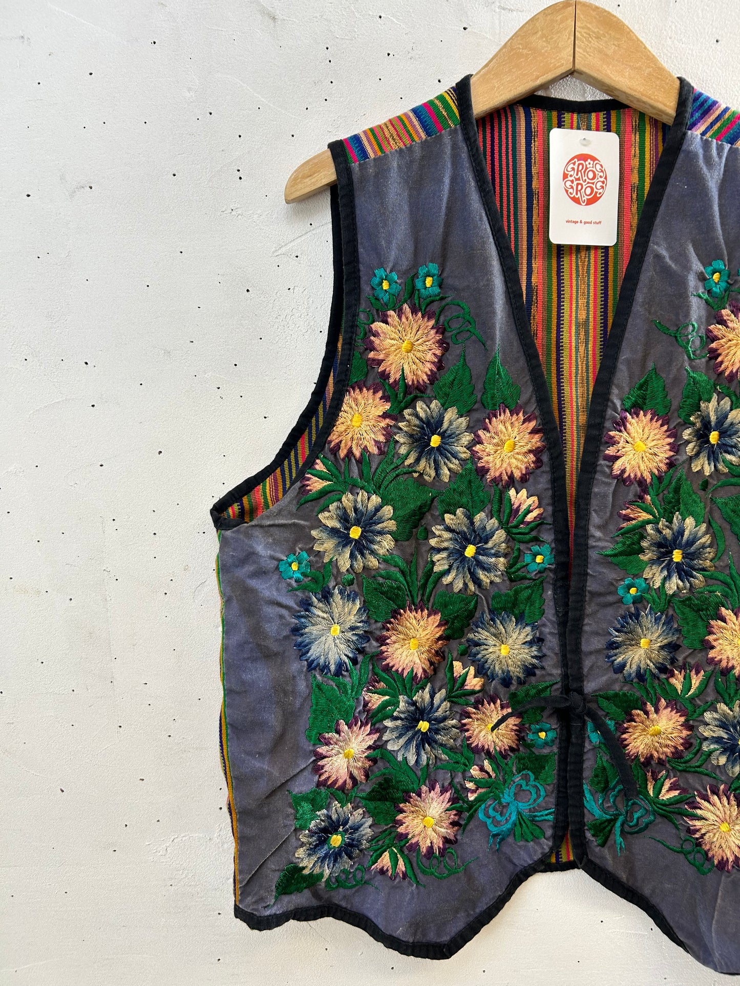 Vintage Guatemala Embroidery Vest [H28127]