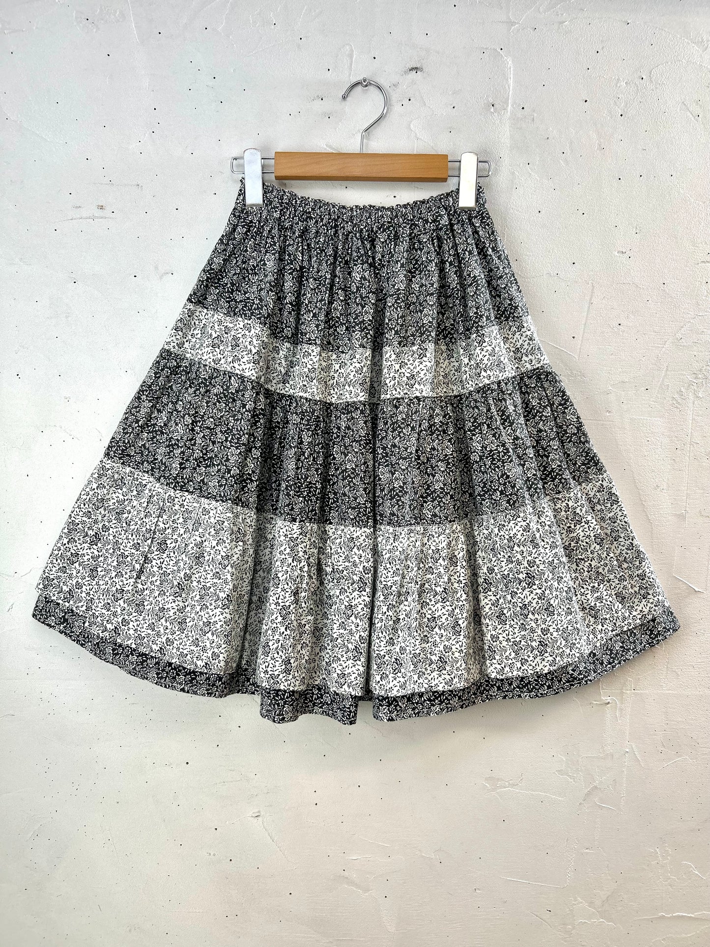 Vintage Tiered Skirt [D30095]