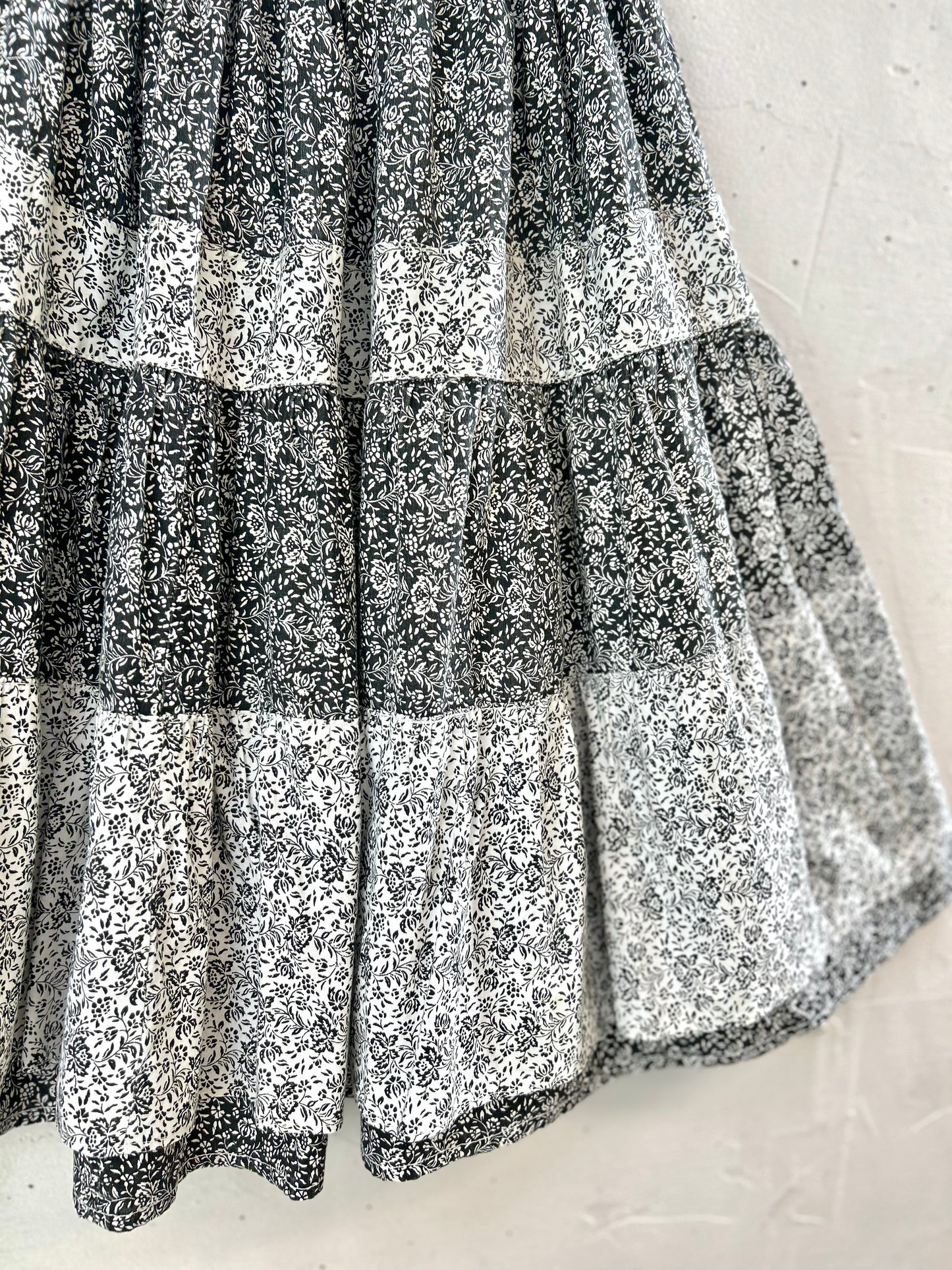 Vintage Tiered Skirt [D30095]